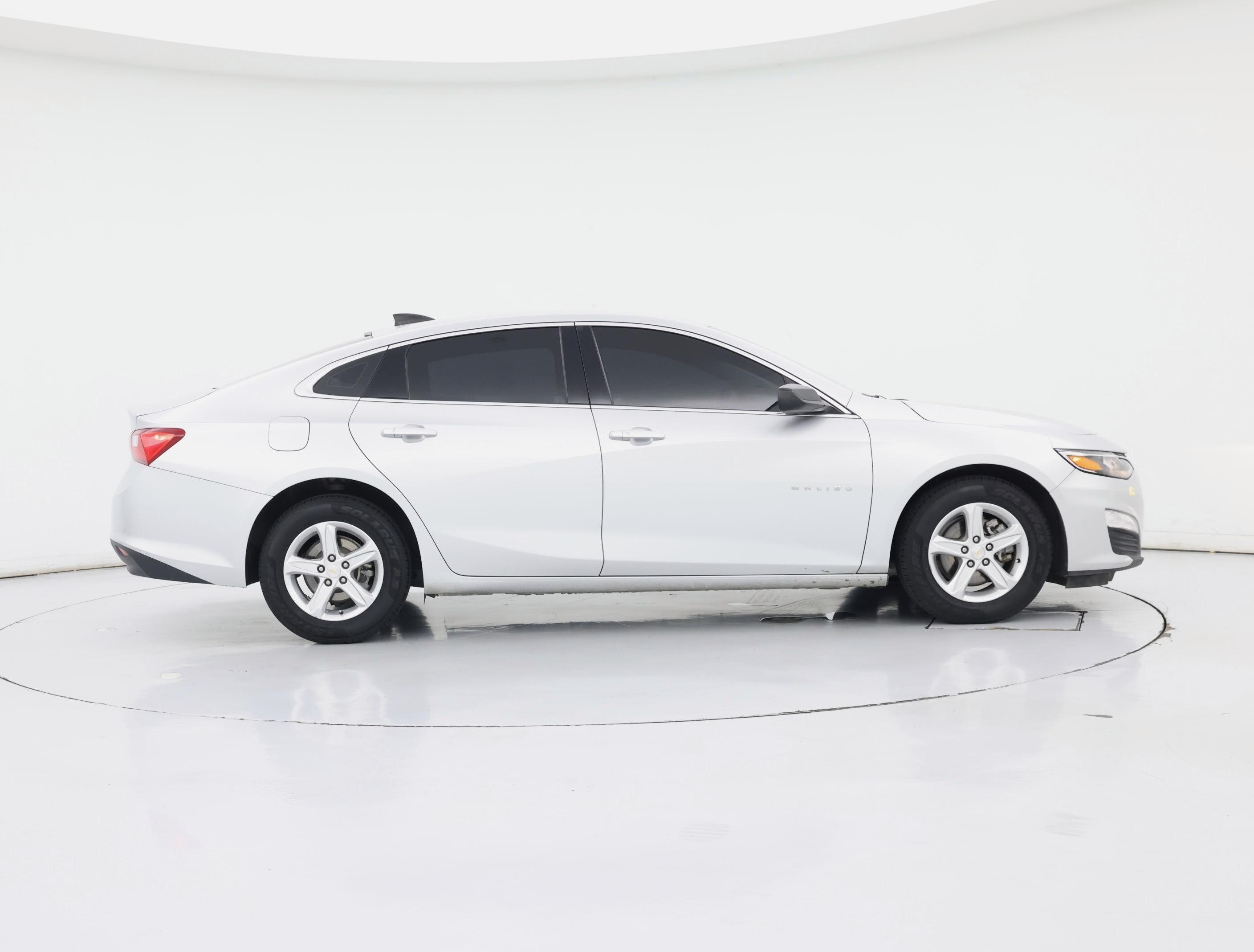 Thumbnail: 2021 Chevrolet Malibu - 7