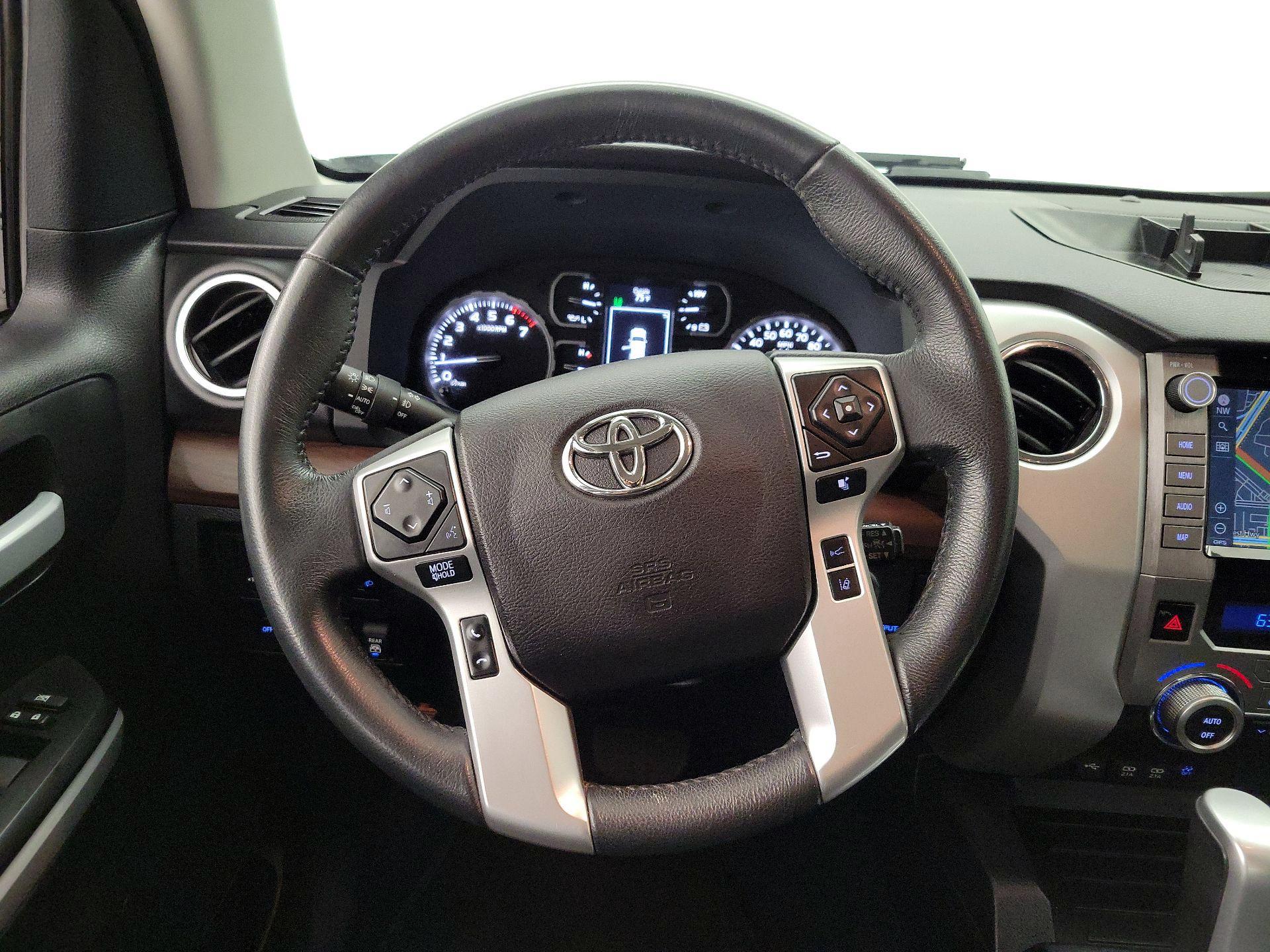 Thumbnail: 2021 Toyota Tundra - 10