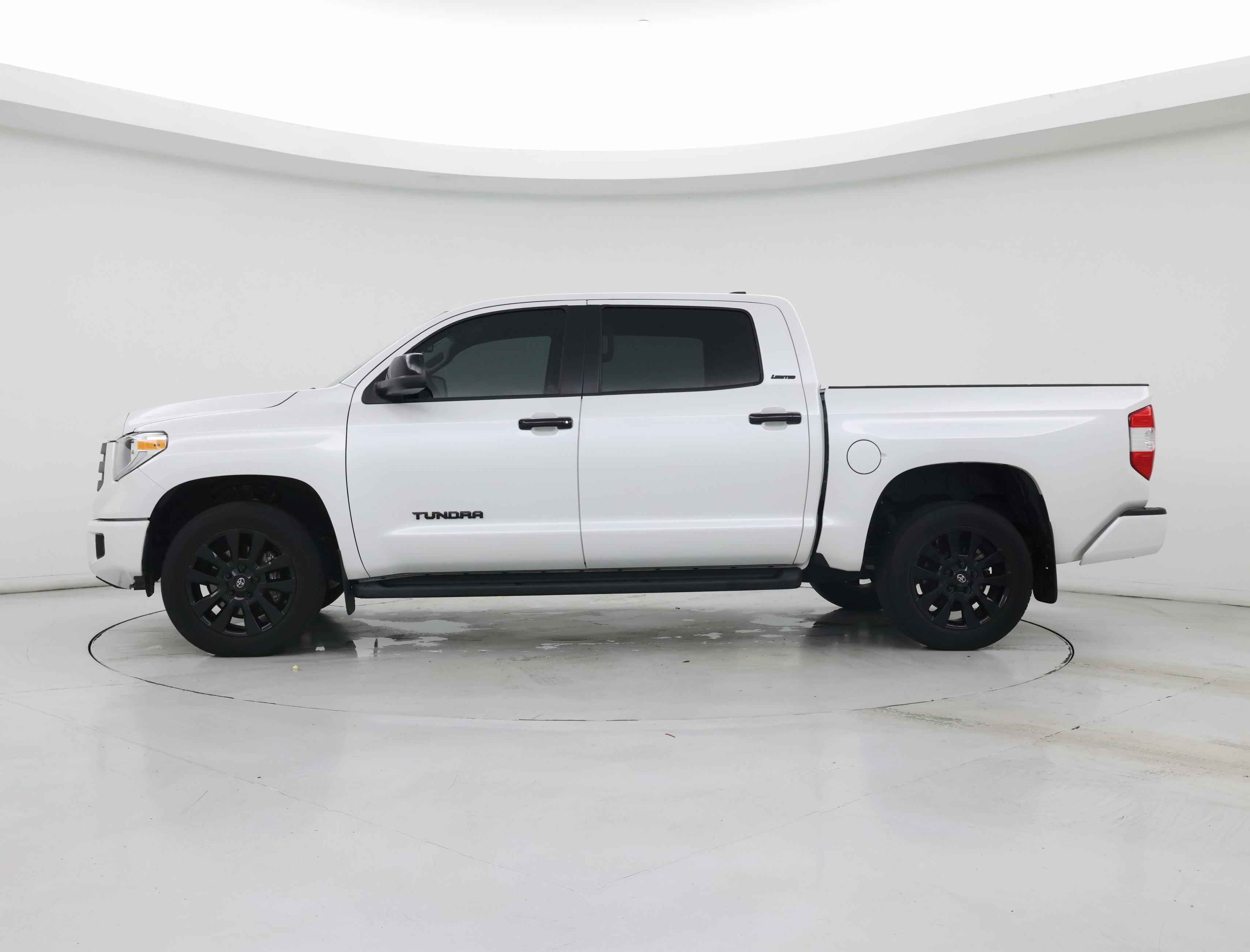 Thumbnail: 2021 Toyota Tundra - 3