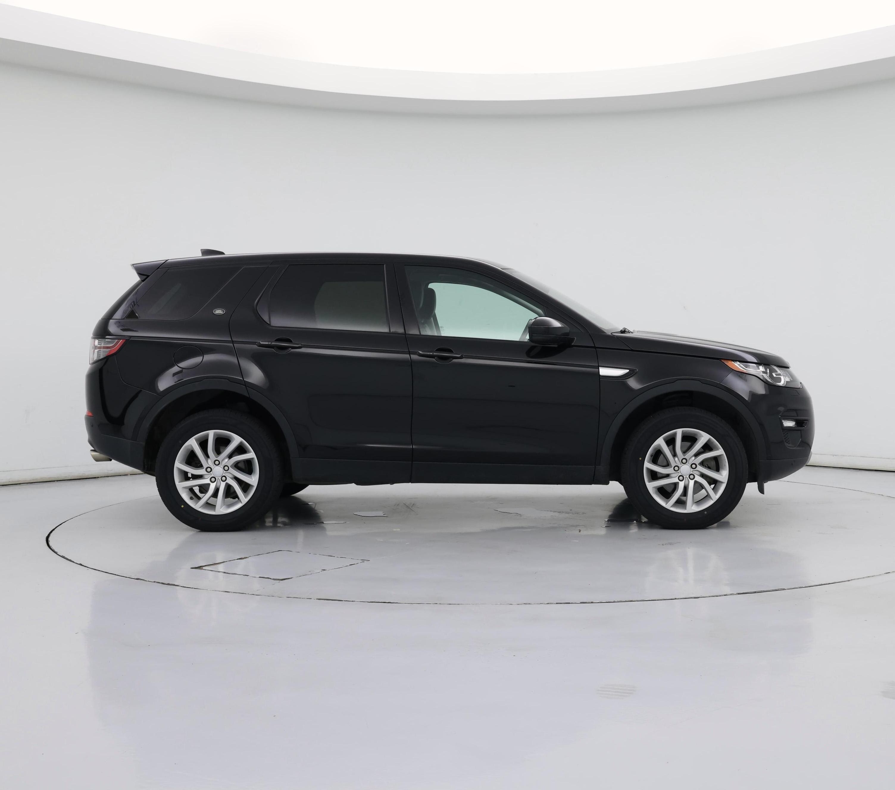 Thumbnail: 2018 Land Rover Discovery Sport - 7
