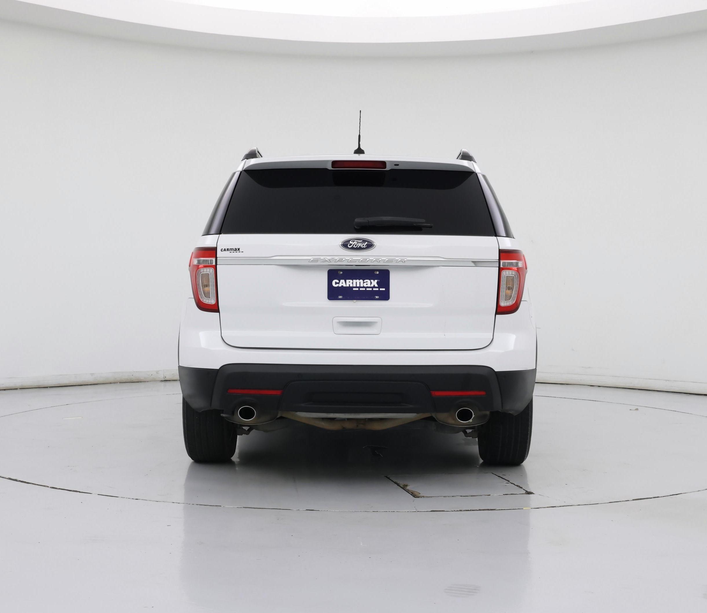 Thumbnail: 2015 Ford Explorer - 6