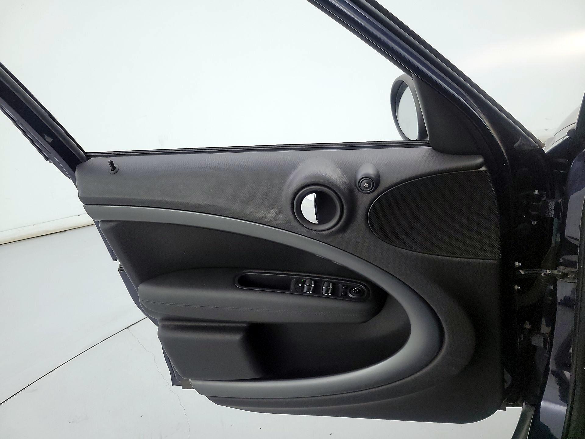 Thumbnail: 2014 MINI Cooper Countryman - 12