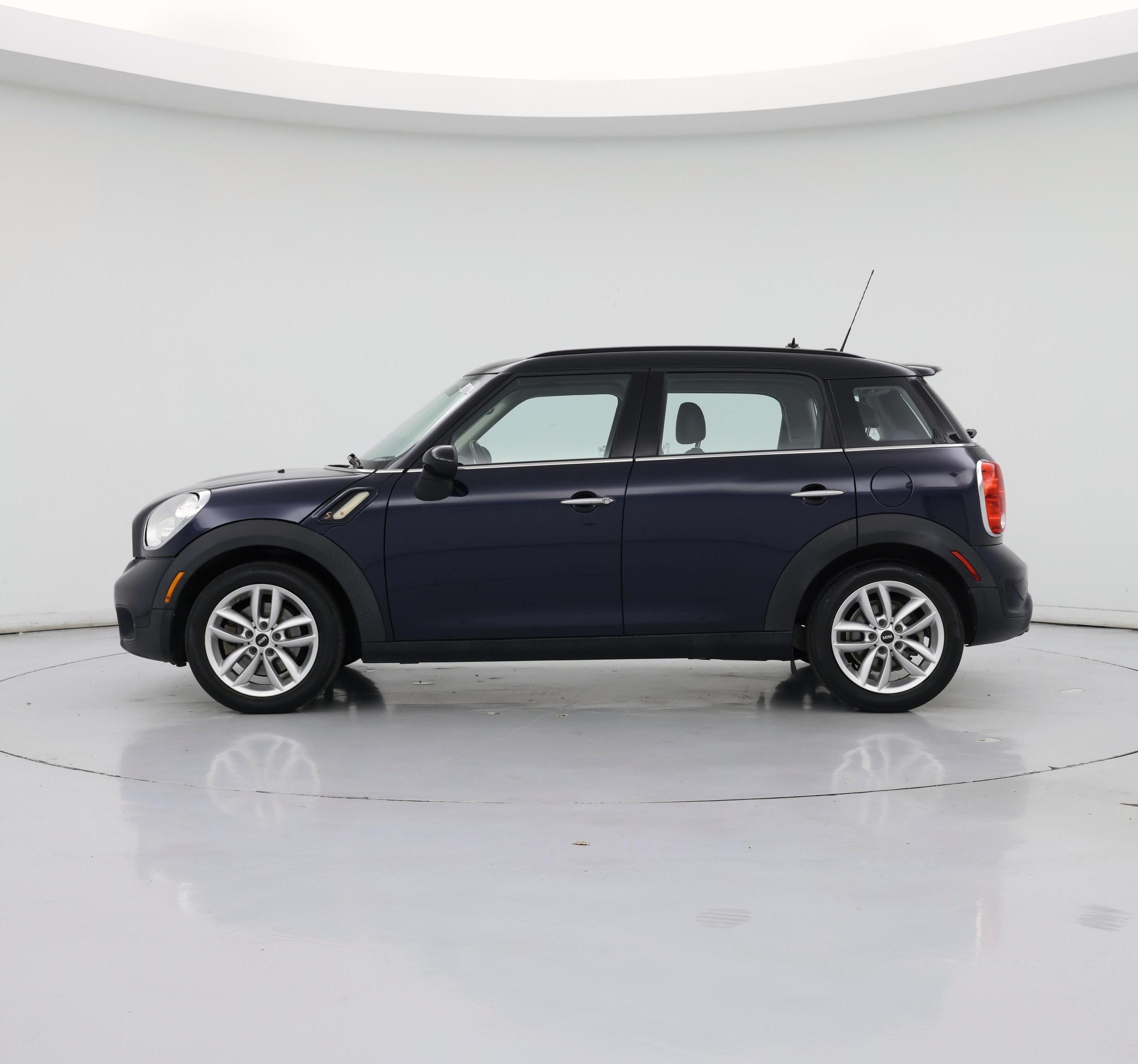 Thumbnail: 2014 MINI Cooper Countryman - 3
