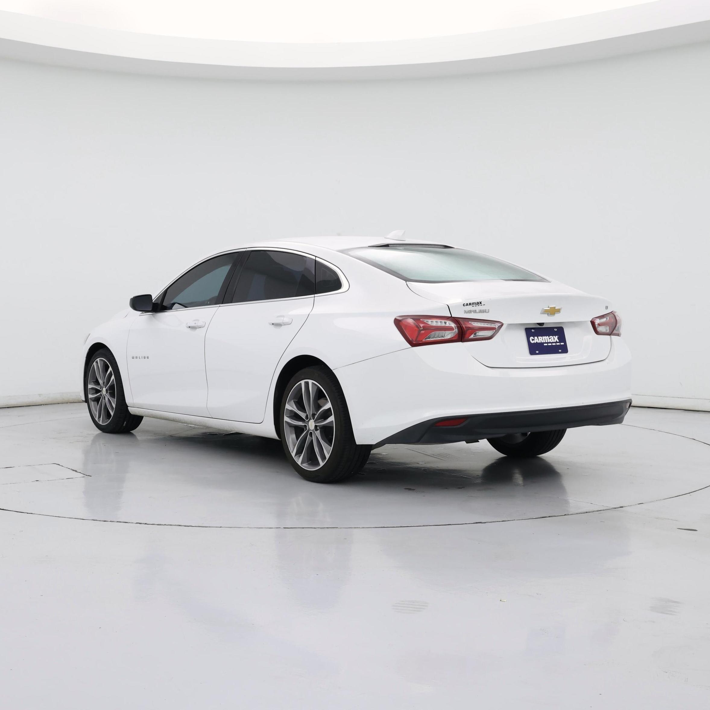 Thumbnail: 2022 Chevrolet Malibu - 2