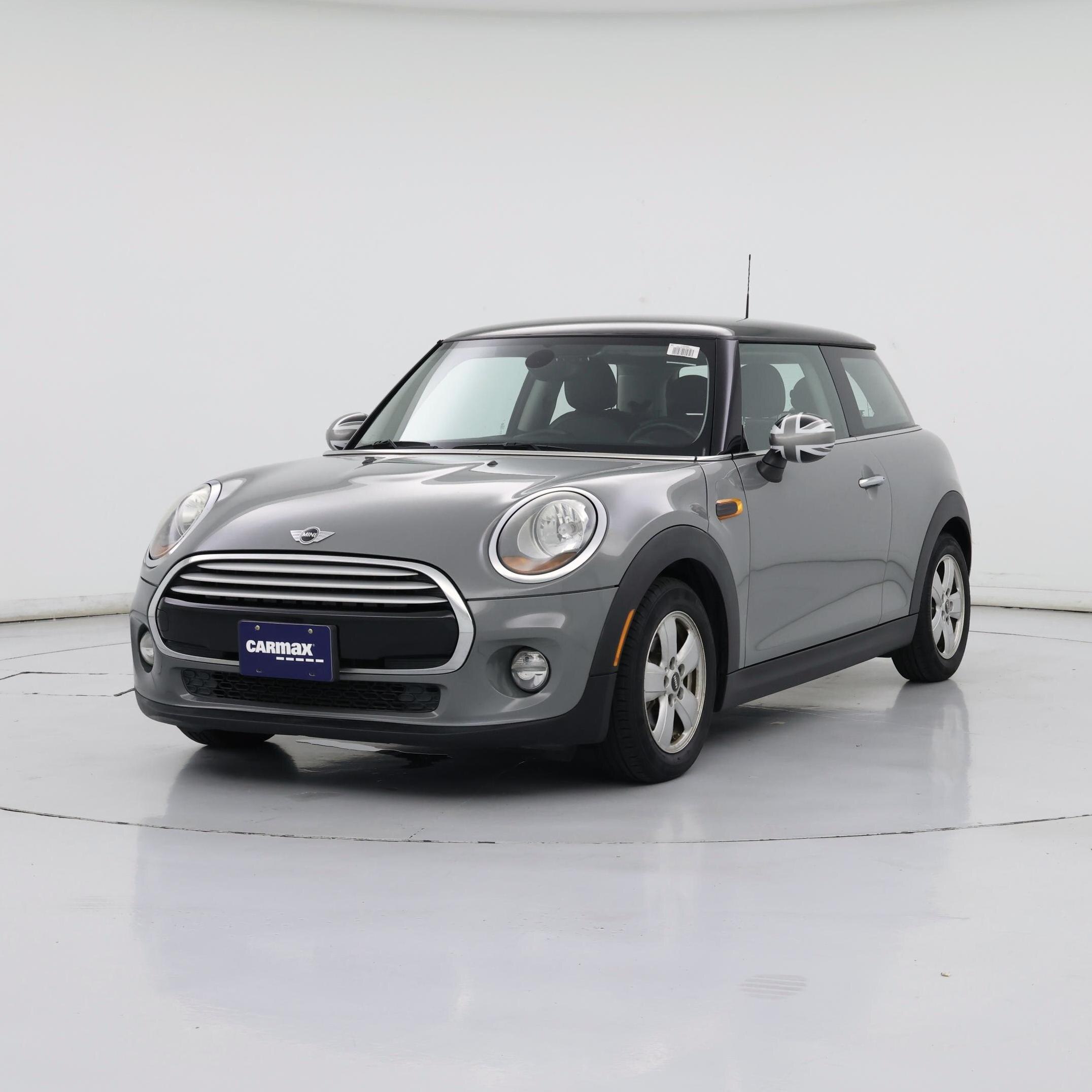 Thumbnail: 2015 MINI Cooper Hardtop - 4