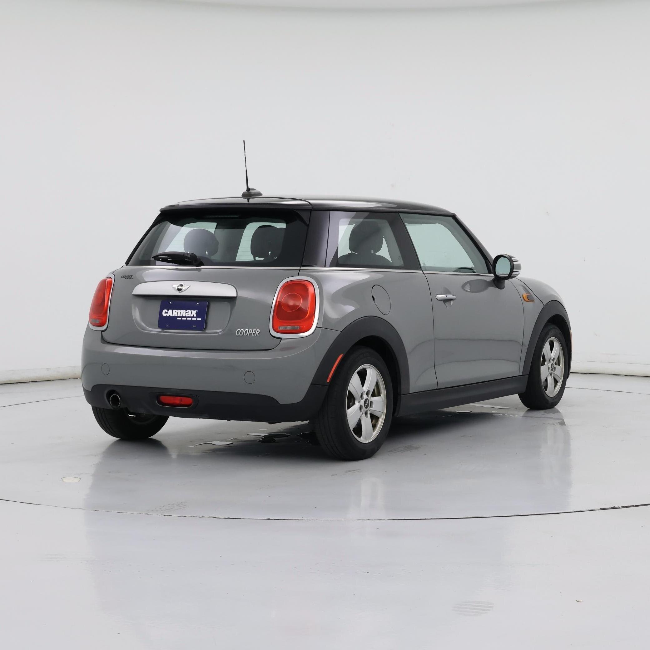 Thumbnail: 2015 MINI Cooper Hardtop - 8