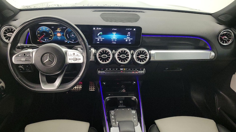 2021 Mercedes-Benz GLB 250 9
