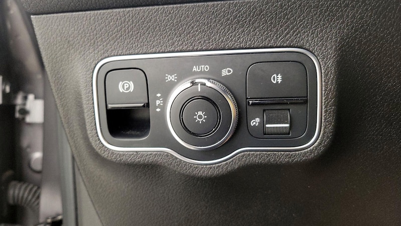 2021 Mercedes-Benz GLB 250 13