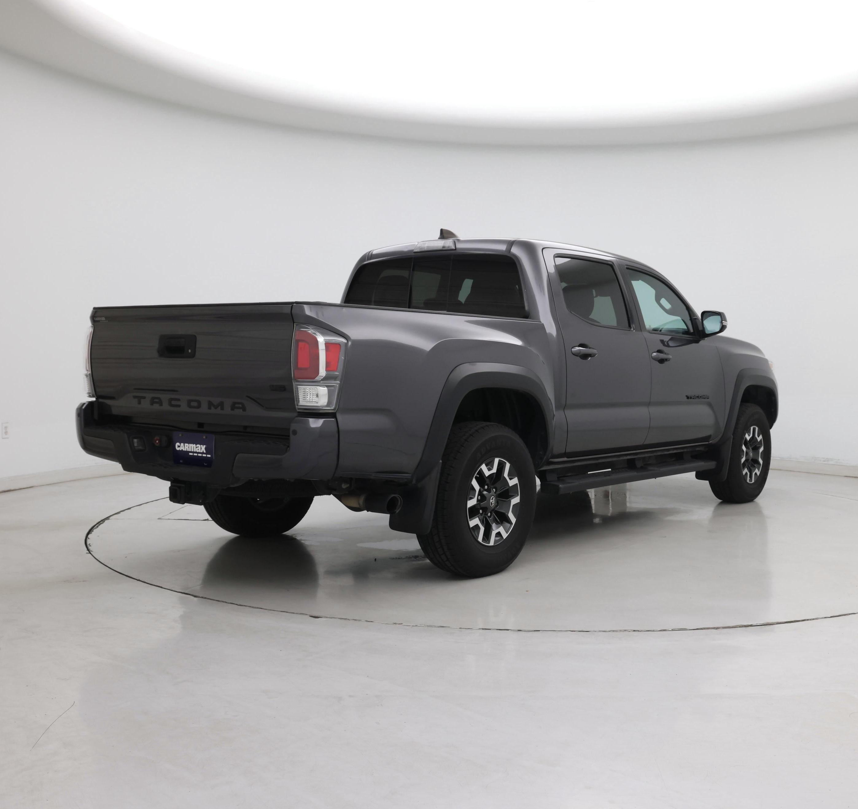 Thumbnail: 2020 Toyota Tacoma - 8