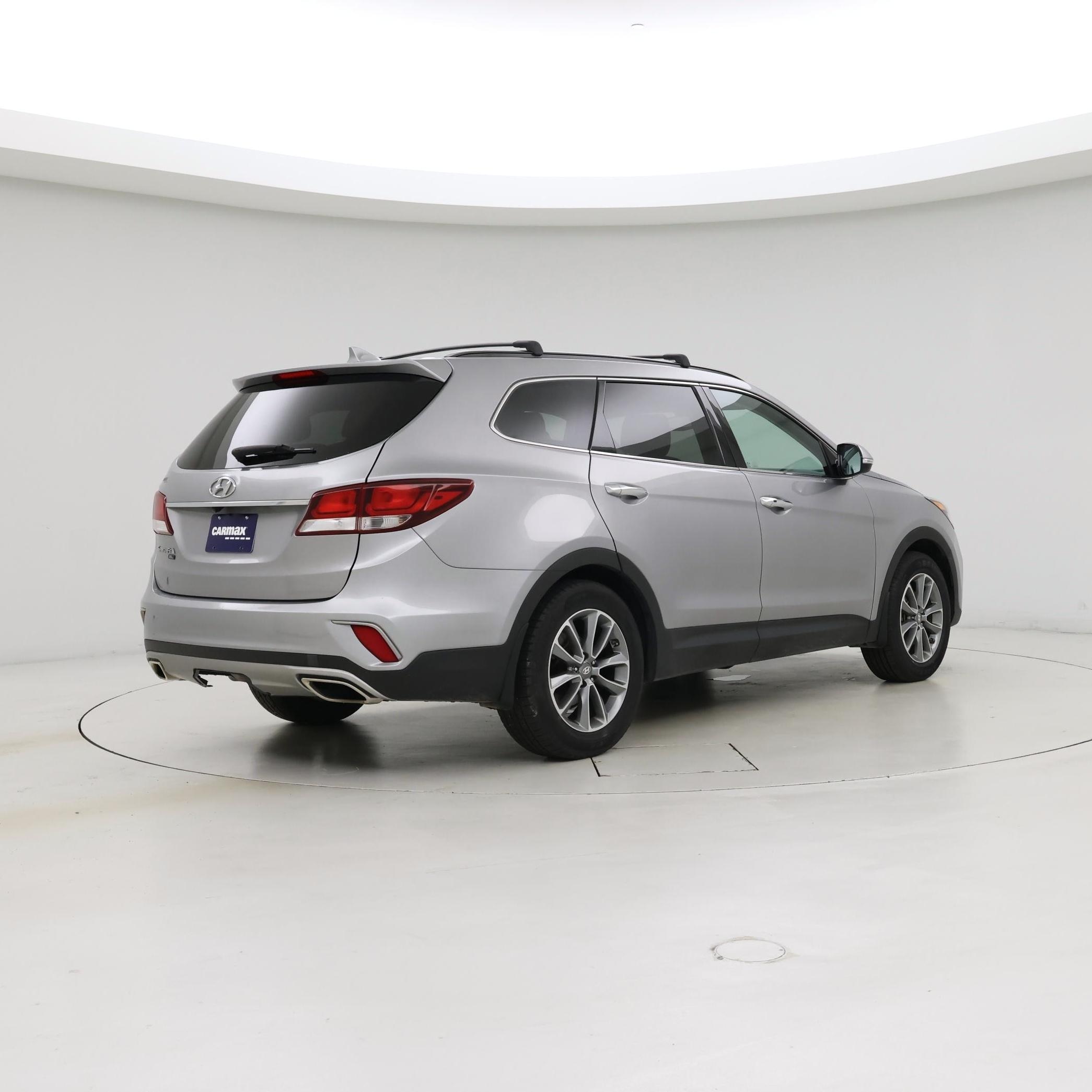 Thumbnail: 2019 Hyundai Santa Fe - 8