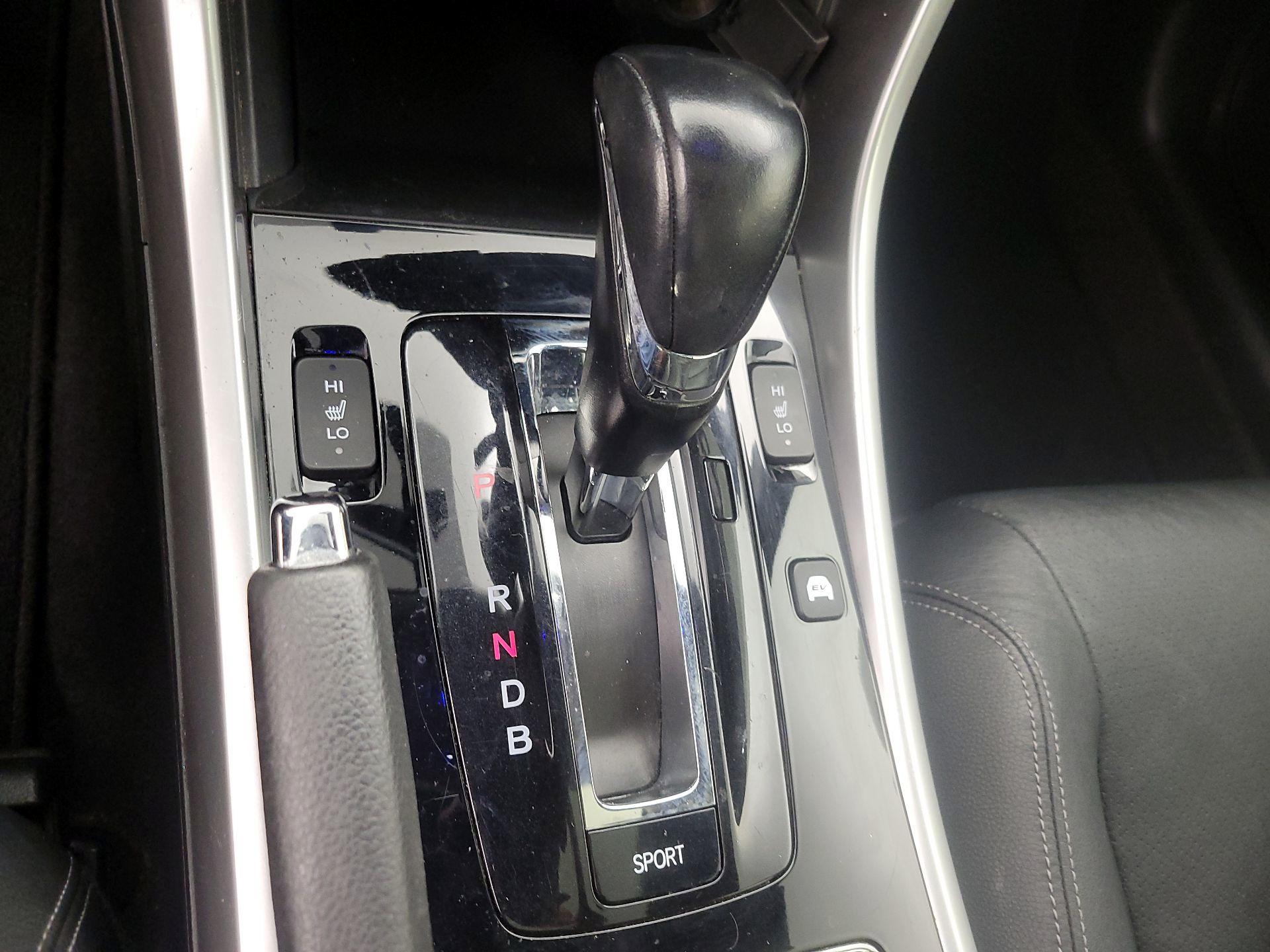 Thumbnail: 2017 Honda Accord - 18