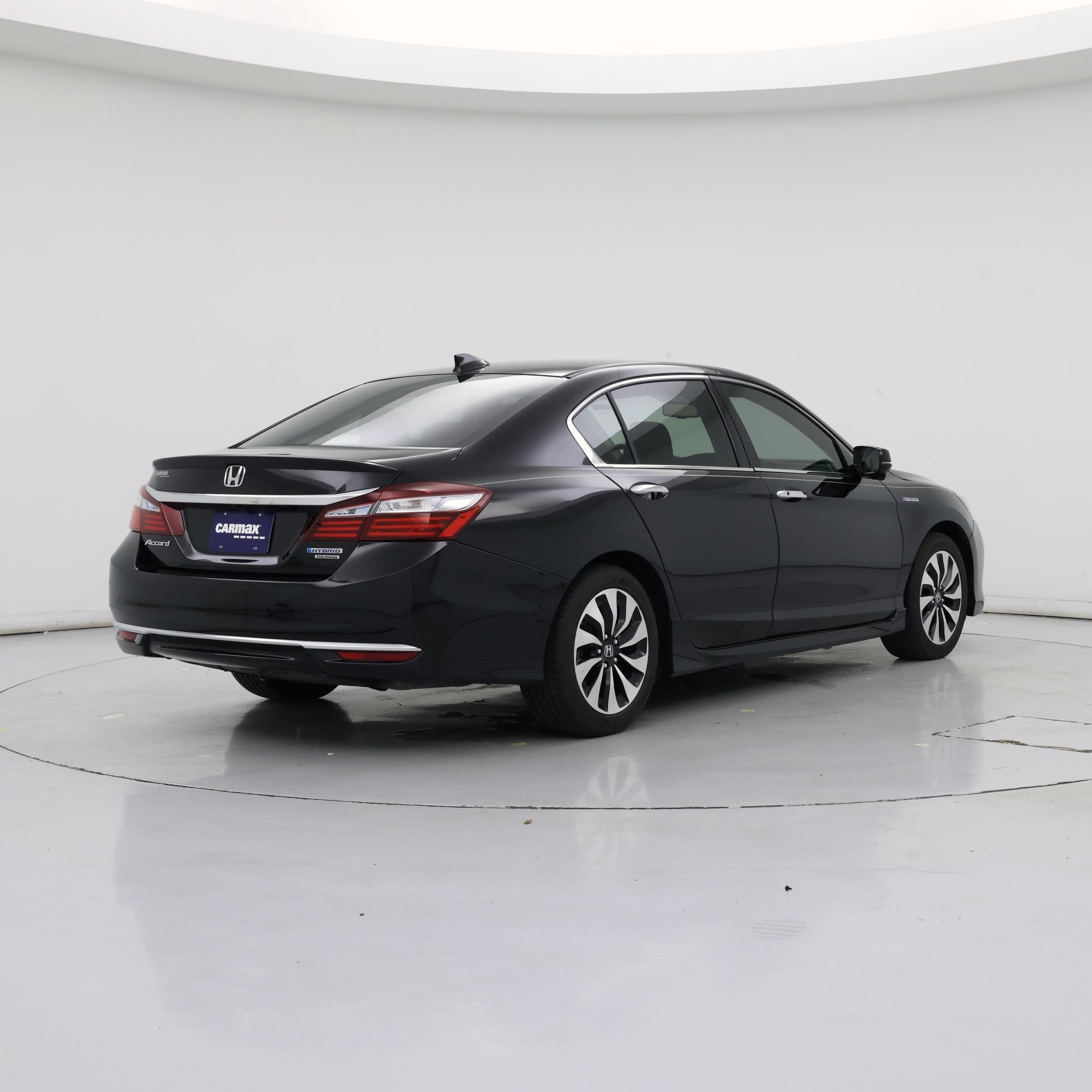 Thumbnail: 2017 Honda Accord - 8