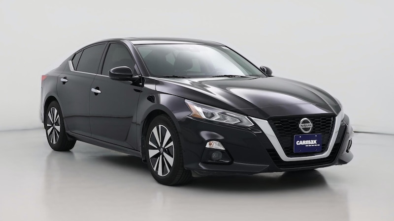 2019 Nissan Altima SV Hero Image
