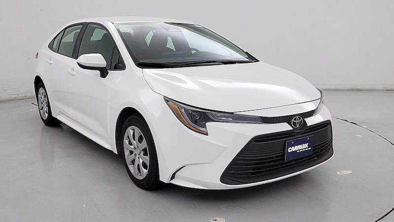 2024 Toyota Corolla LE Hero Image