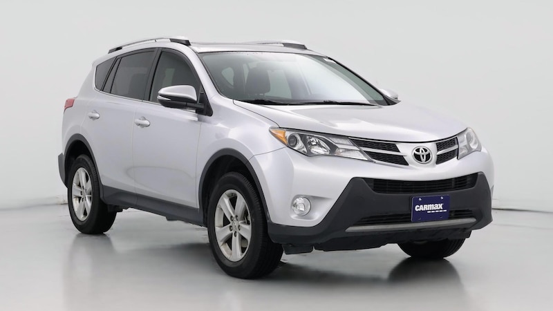 2014 Toyota RAV4 XLE Hero Image