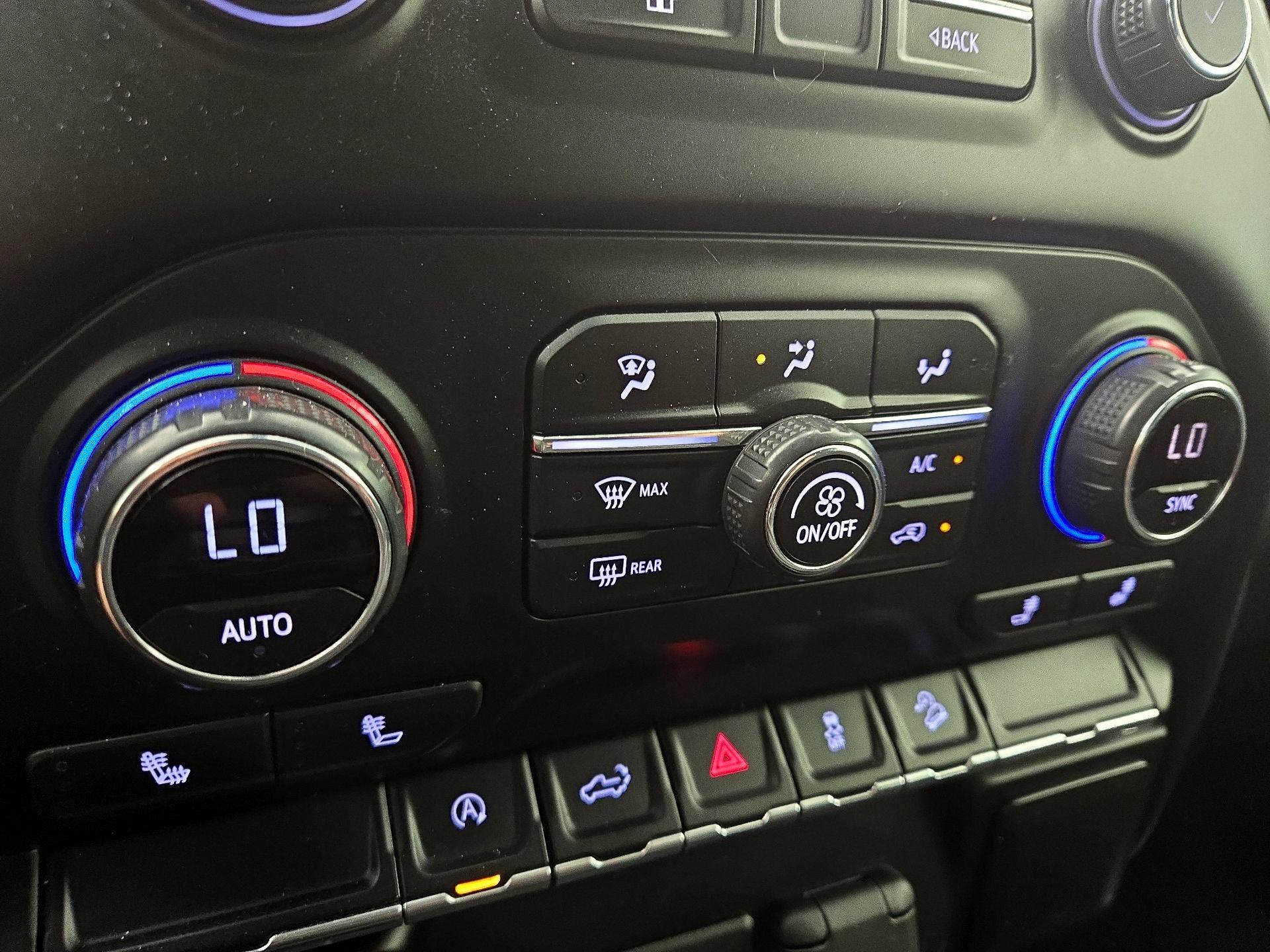 Thumbnail: 2021 Chevrolet Silverado 1500 - 16