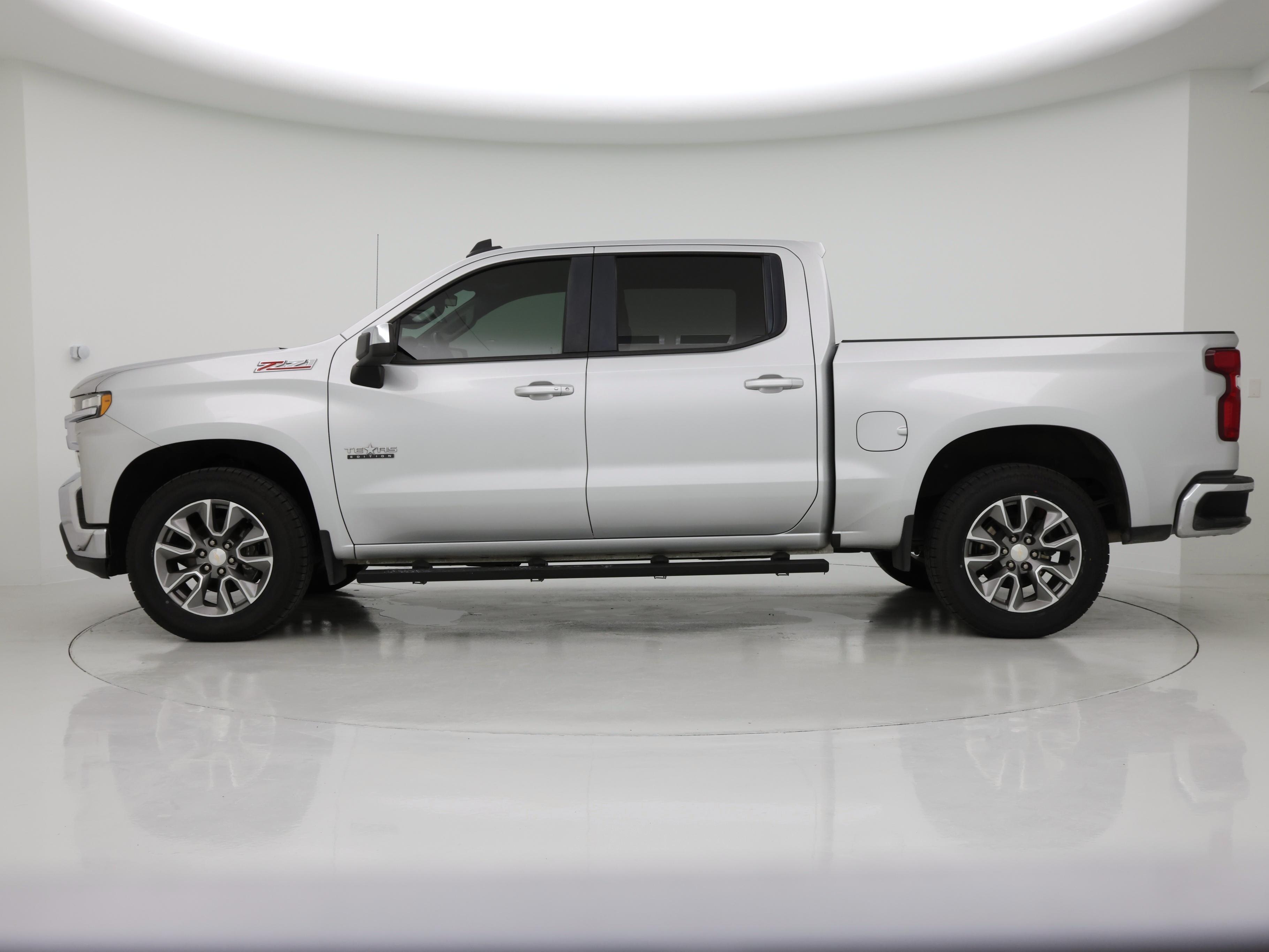 Thumbnail: 2021 Chevrolet Silverado 1500 - 3