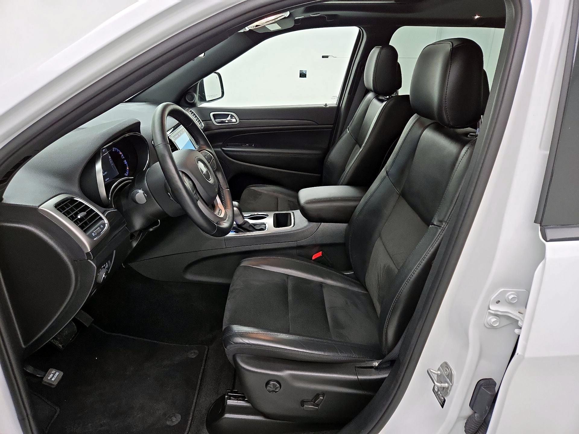 Thumbnail: 2021 Jeep Grand Cherokee - 11