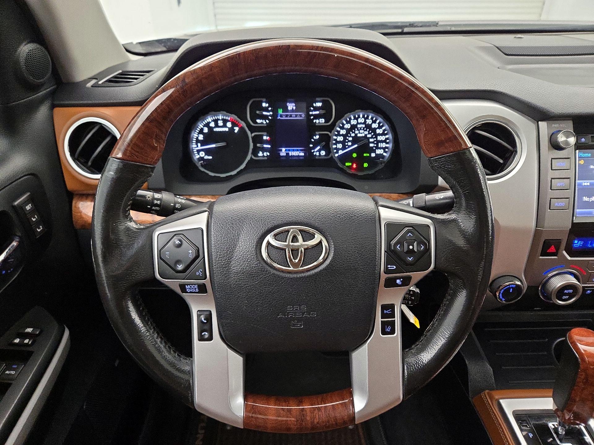 Thumbnail: 2019 Toyota Tundra - 10