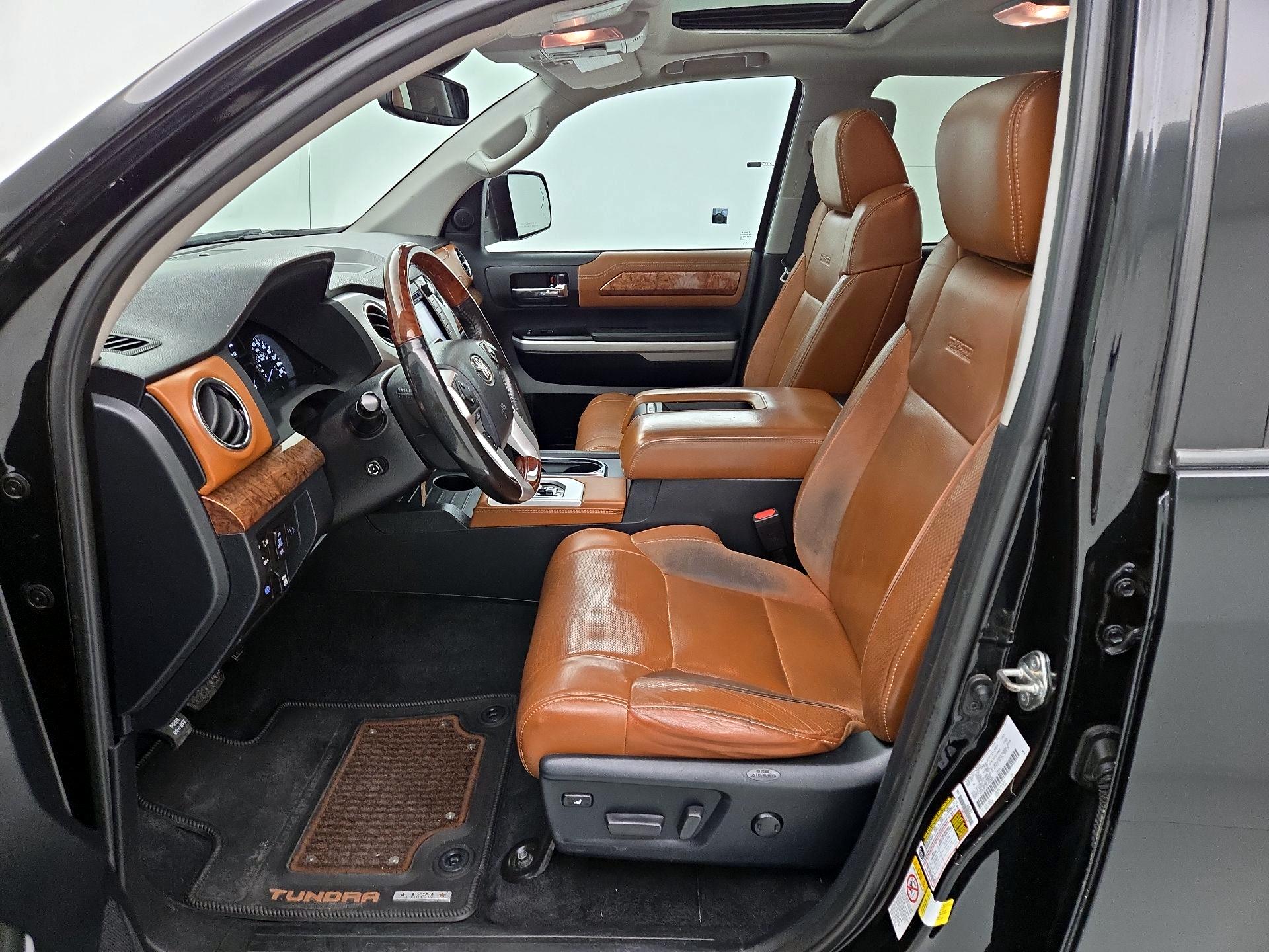 Thumbnail: 2019 Toyota Tundra - 11