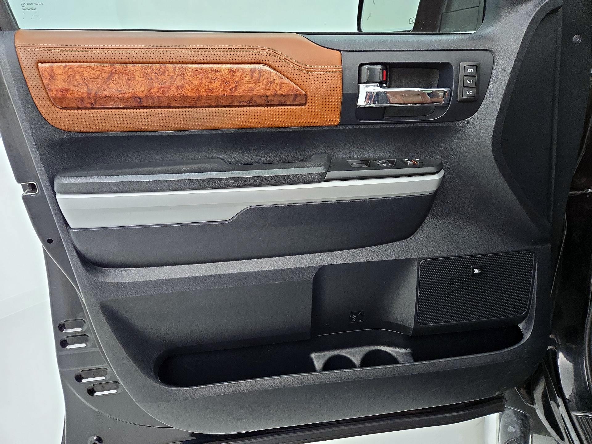 Thumbnail: 2019 Toyota Tundra - 12