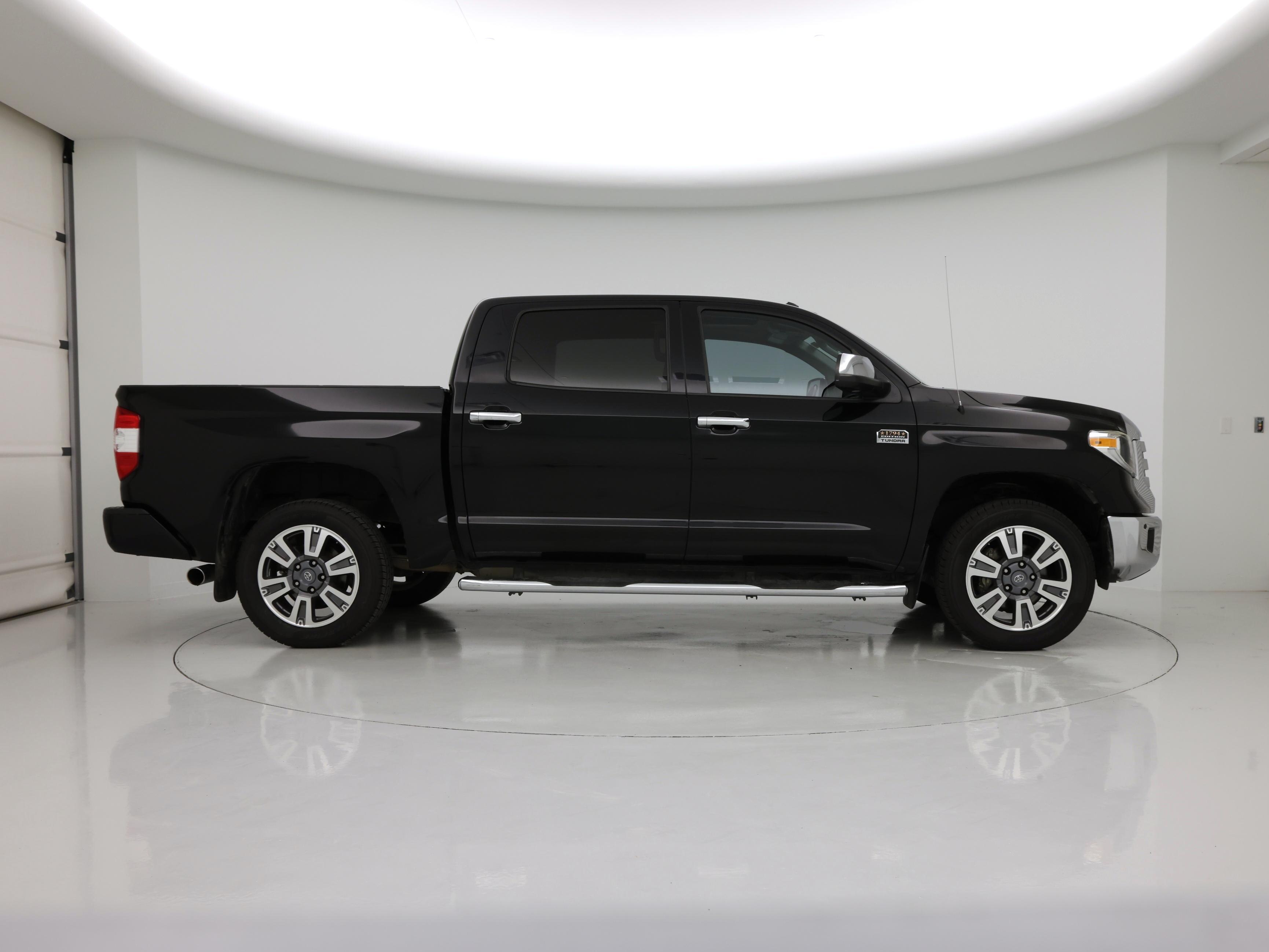 Thumbnail: 2019 Toyota Tundra - 7