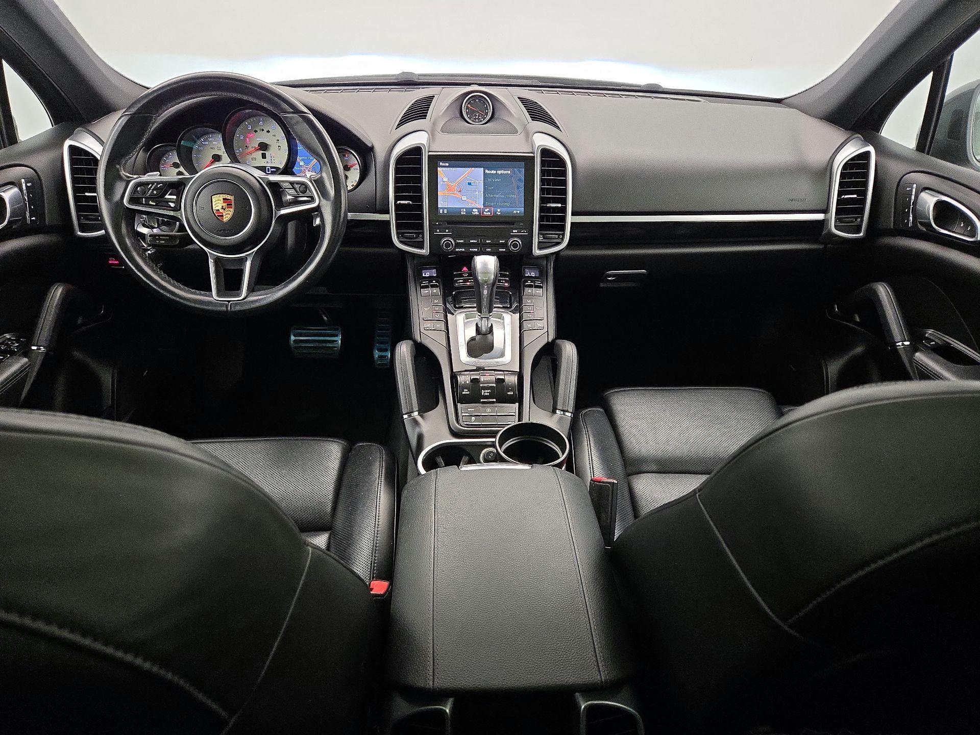 Thumbnail: 2017 Porsche Cayenne - 9