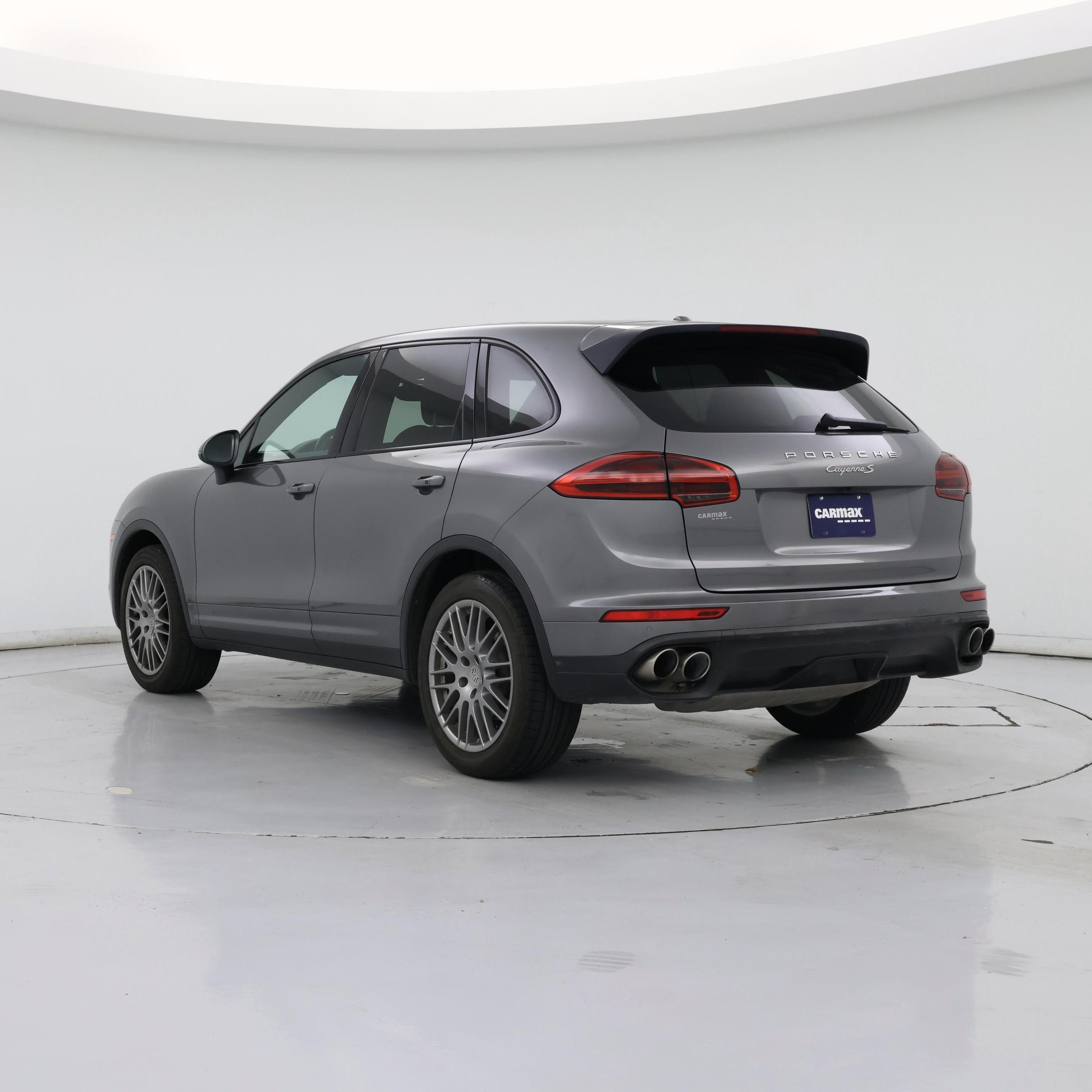 Thumbnail: 2017 Porsche Cayenne - 2