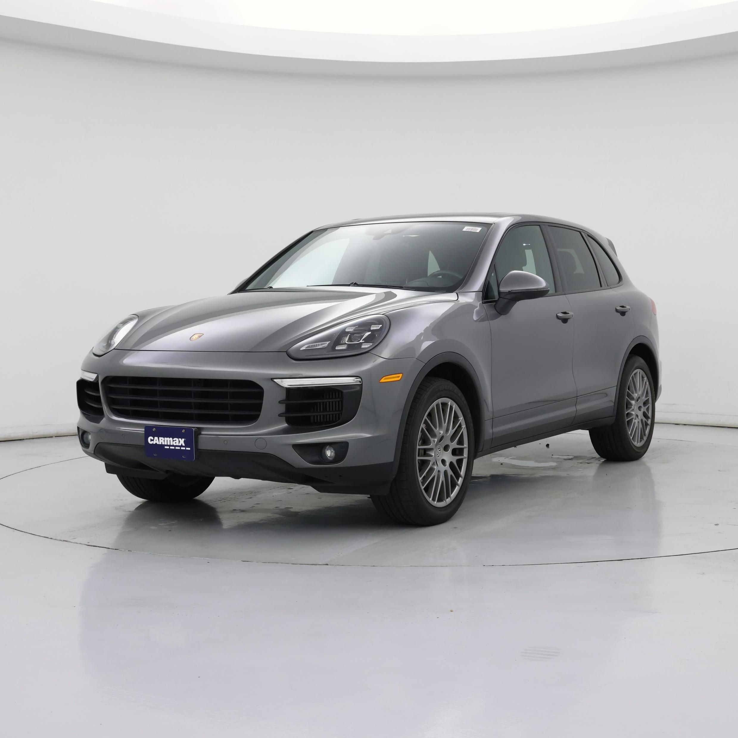 Thumbnail: 2017 Porsche Cayenne - 4