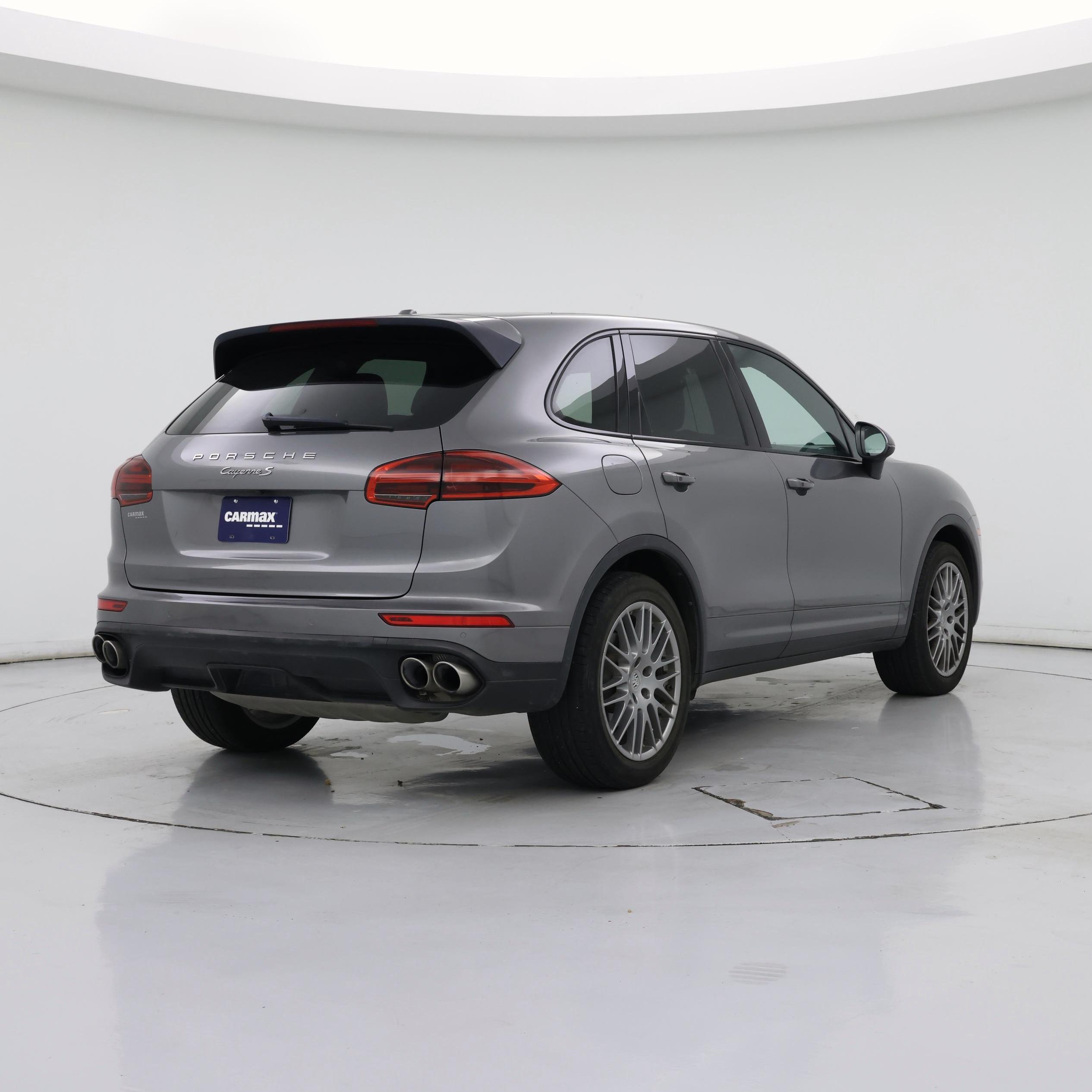 Thumbnail: 2017 Porsche Cayenne - 8
