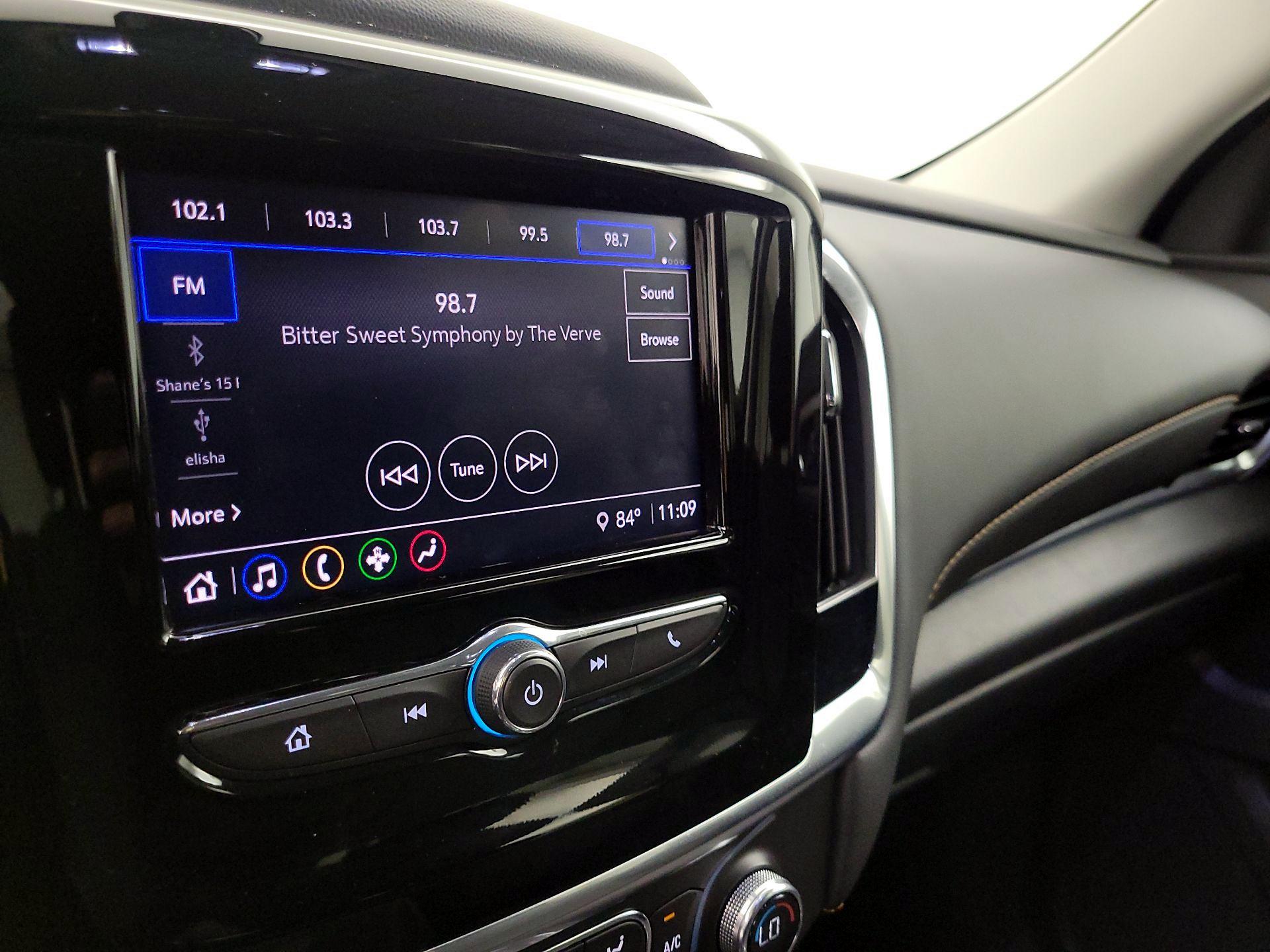 Thumbnail: 2021 Chevrolet Traverse - 15