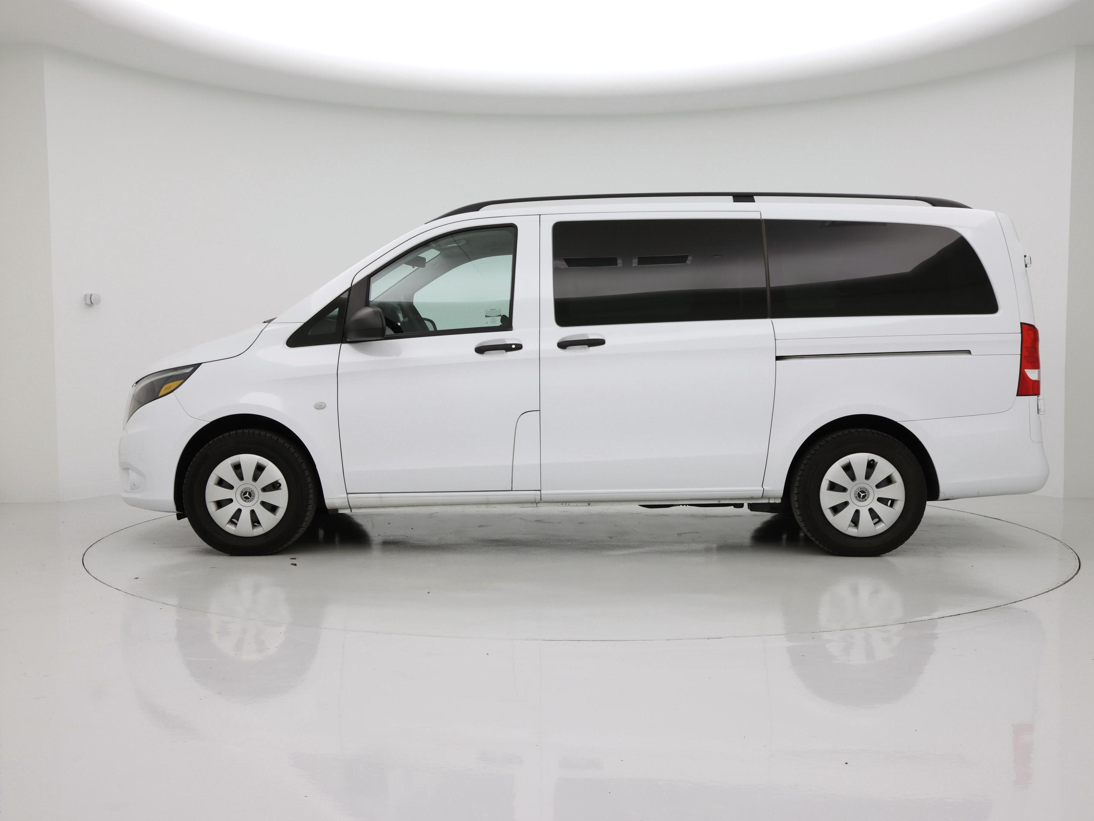 Thumbnail: 2023 Mercedes-Benz Metris - 3