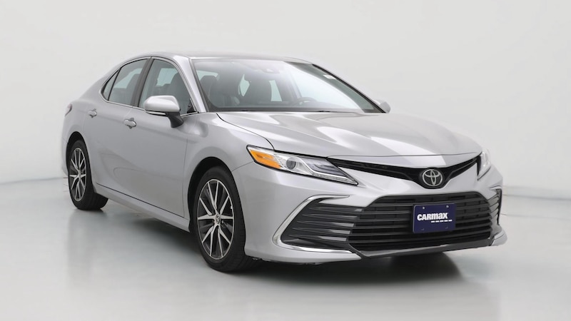 2022 Toyota Camry XLE Hero Image