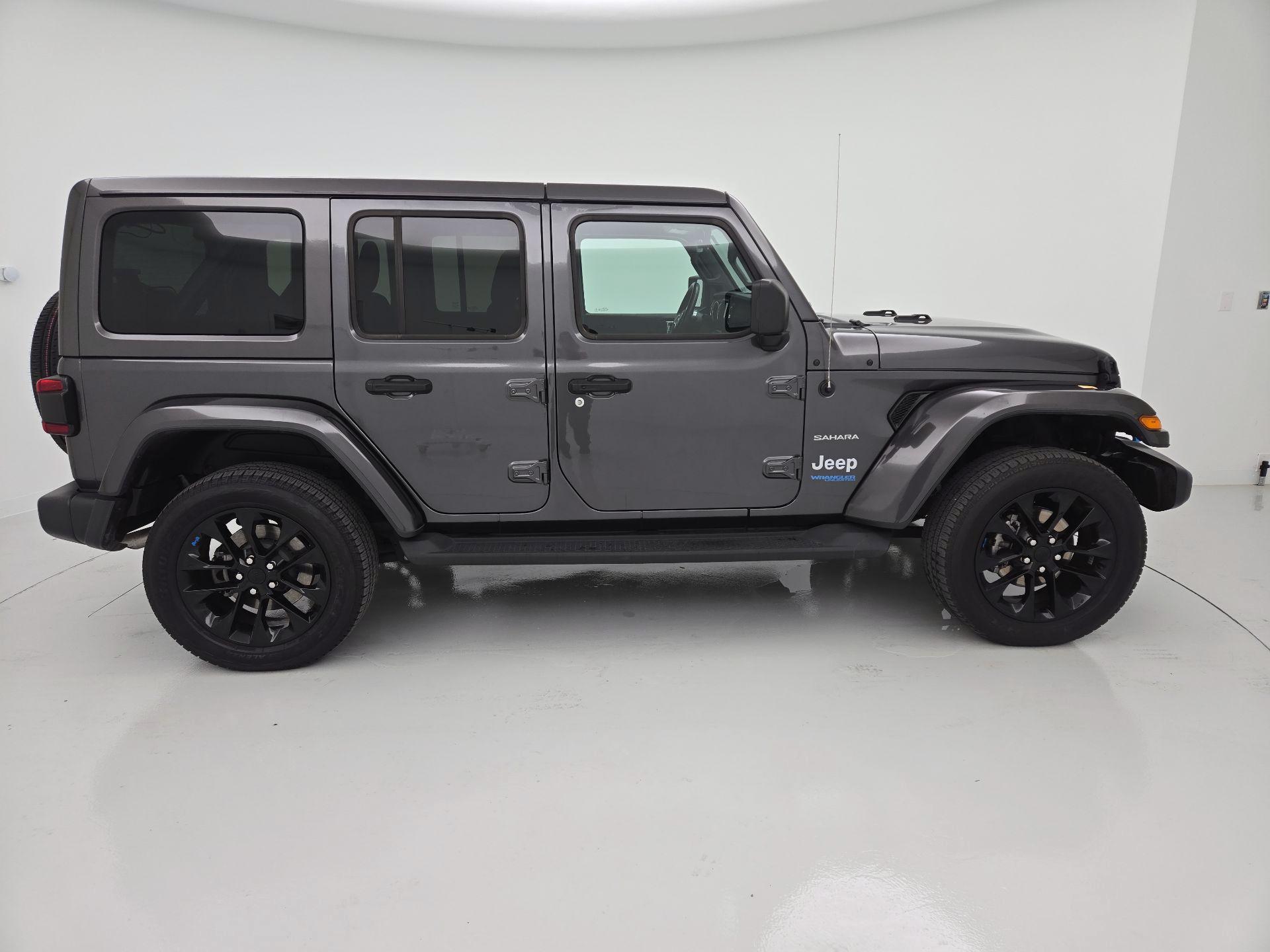 Thumbnail: 2022 Jeep Wrangler - 4