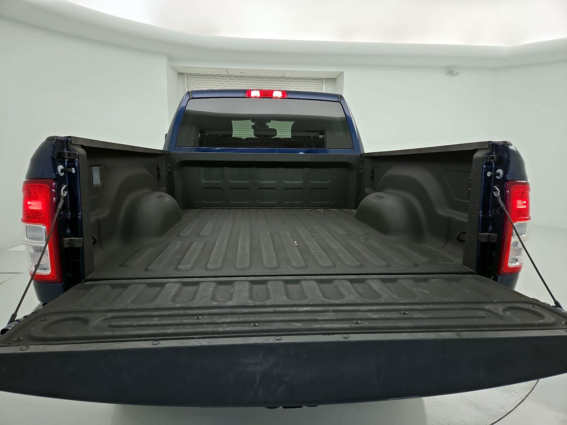 Thumbnail: 2024 RAM 2500 - 18