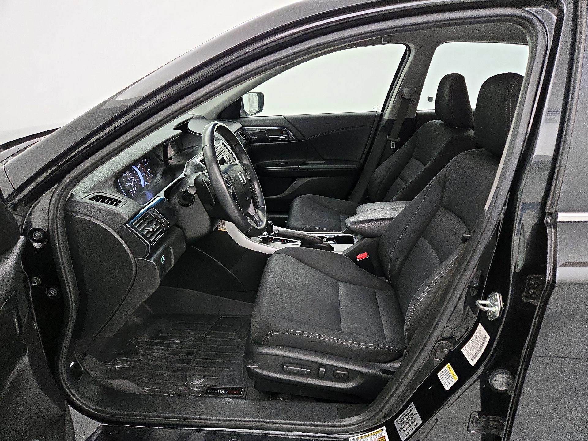 Thumbnail: 2013 Honda Accord - 11