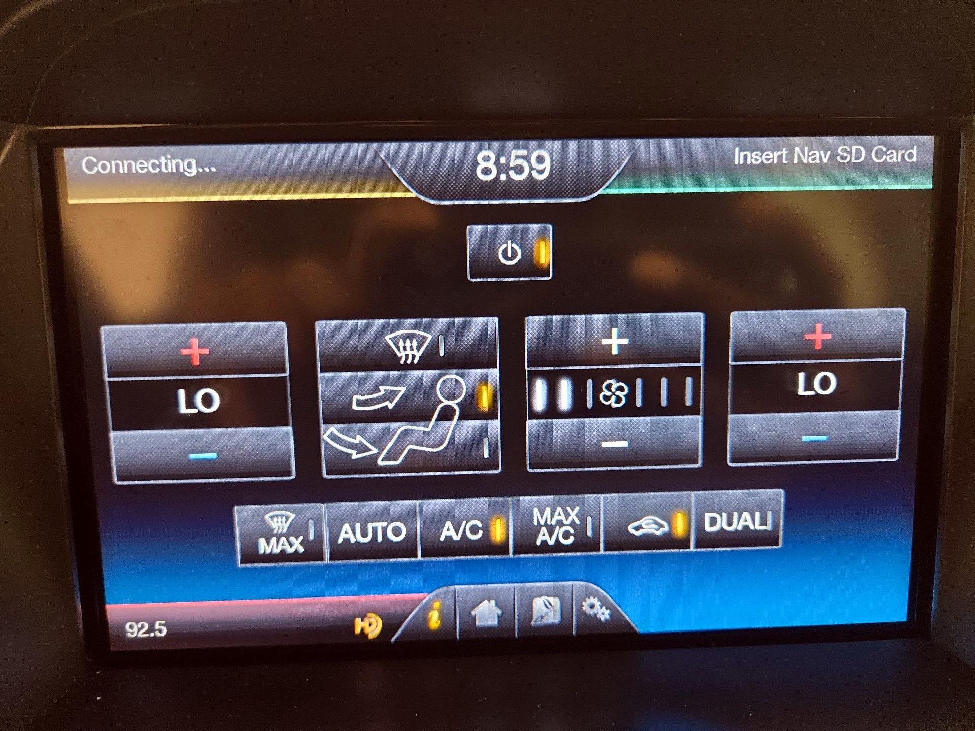 Thumbnail: 2015 Ford C-Max - 16