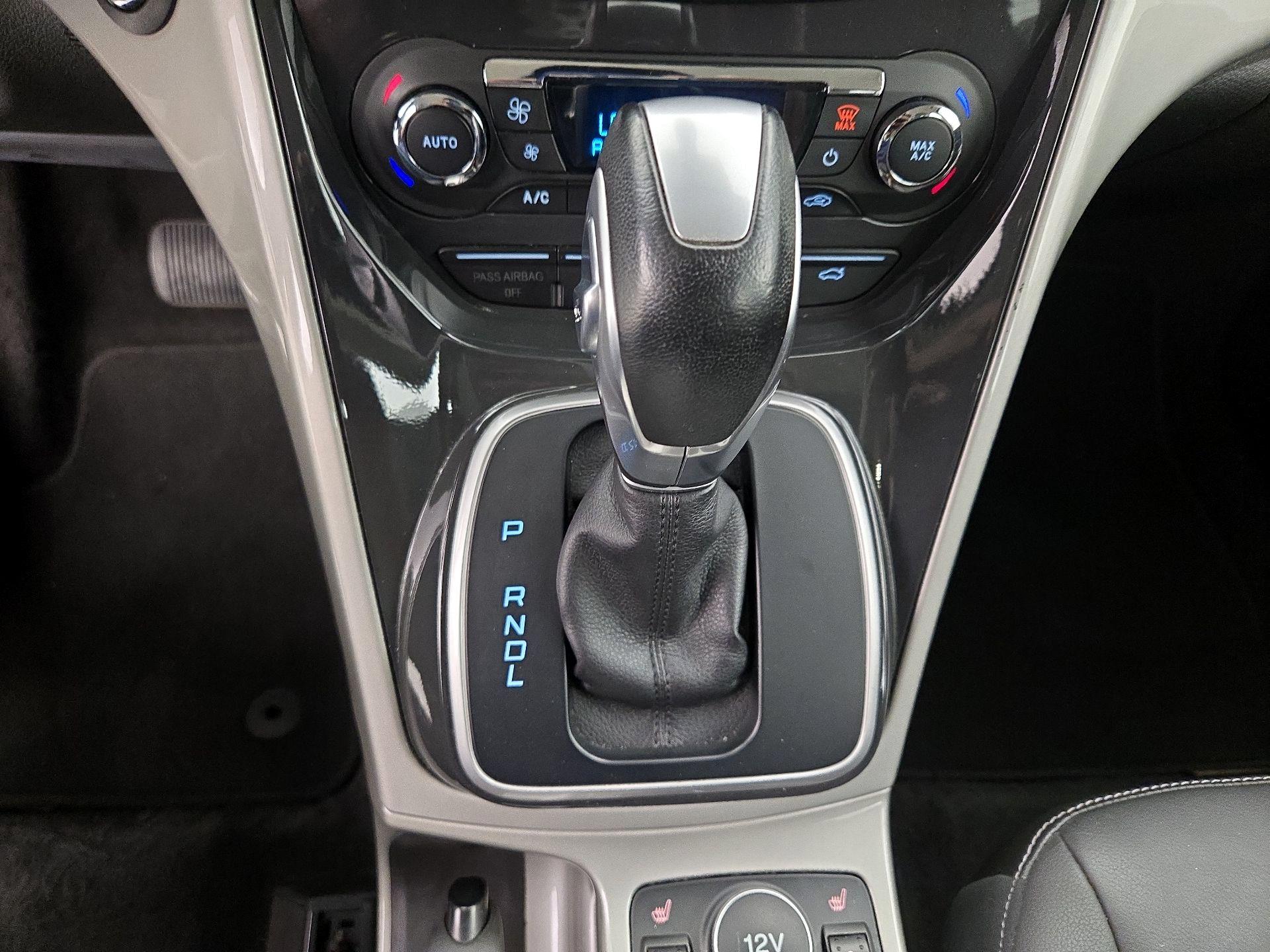 Thumbnail: 2015 Ford C-Max - 17
