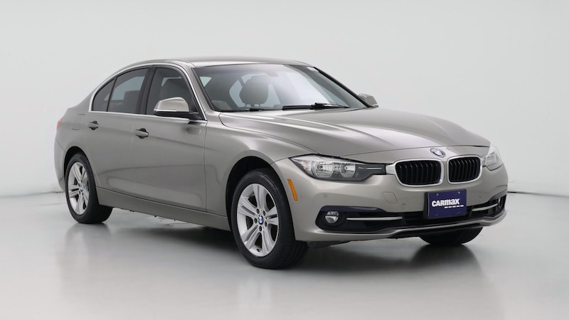 2017 BMW 3 Series 330xi Hero Image