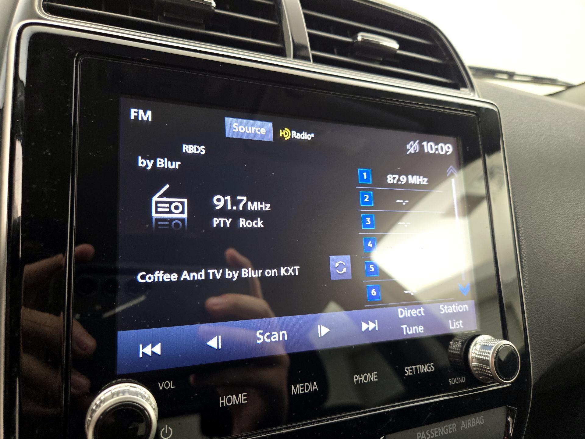 Thumbnail: 2020 Mitsubishi Outlander Sport - 15