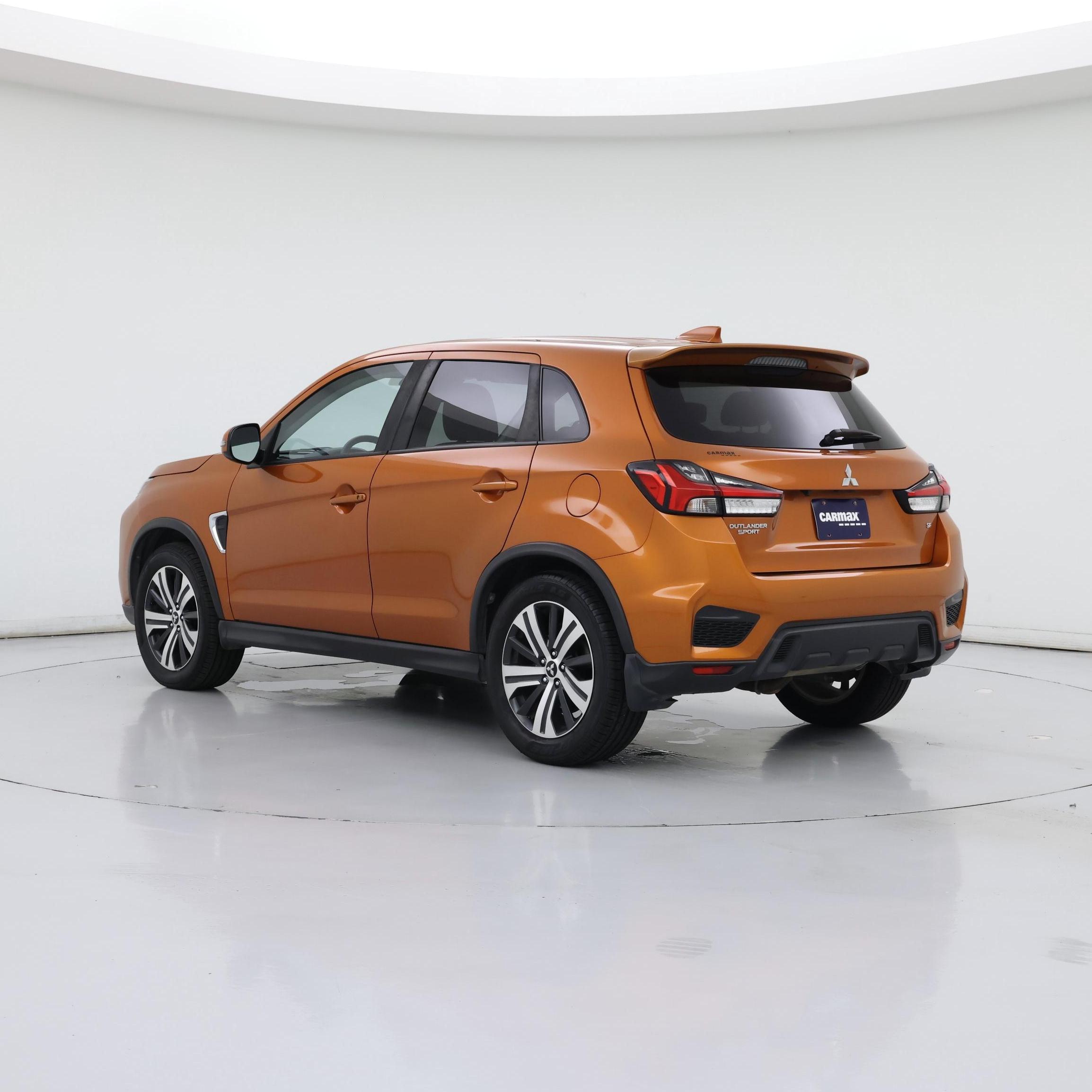 Thumbnail: 2020 Mitsubishi Outlander Sport - 2