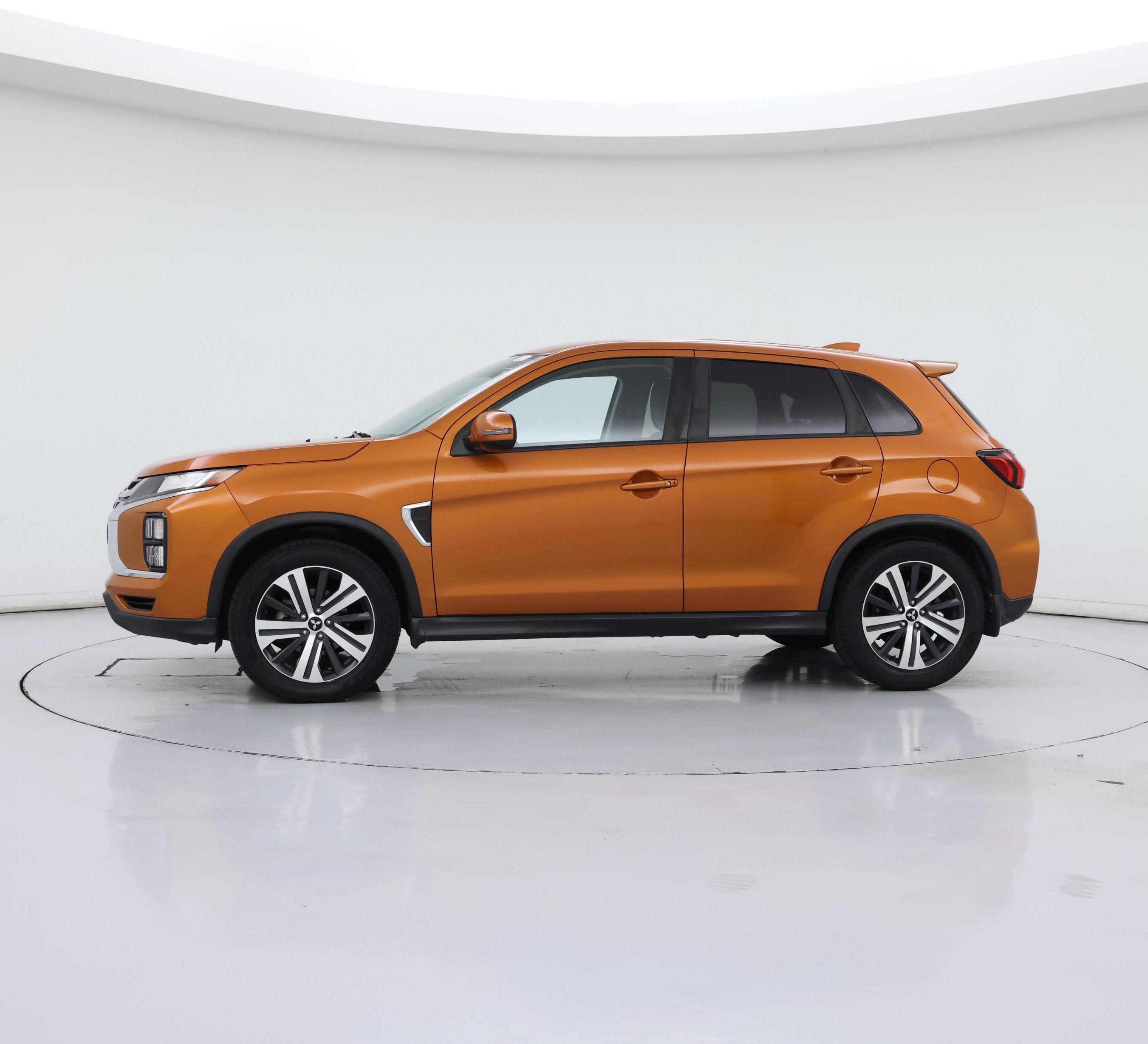 Thumbnail: 2020 Mitsubishi Outlander Sport - 3
