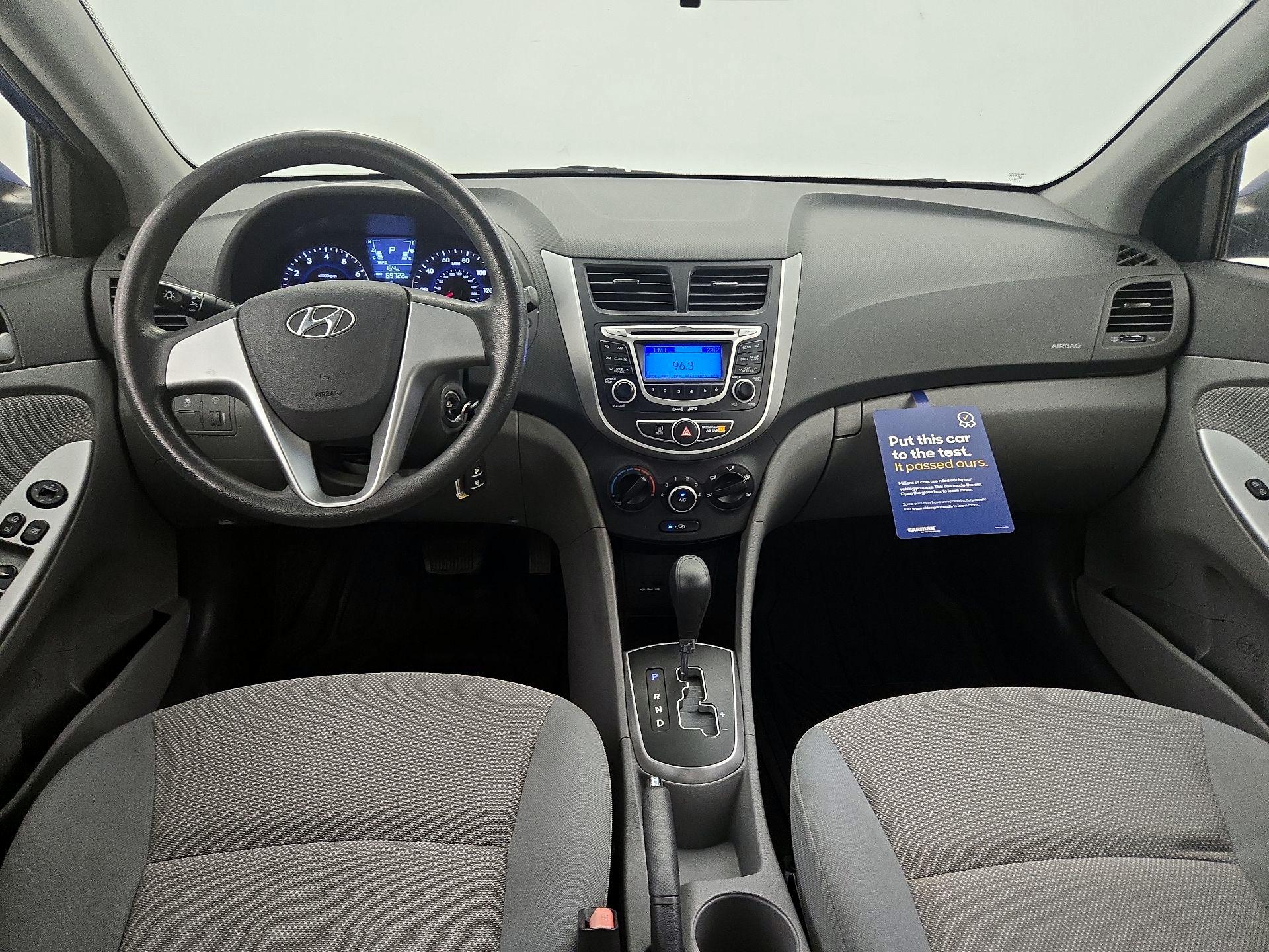 Thumbnail: 2013 Hyundai Accent - 9