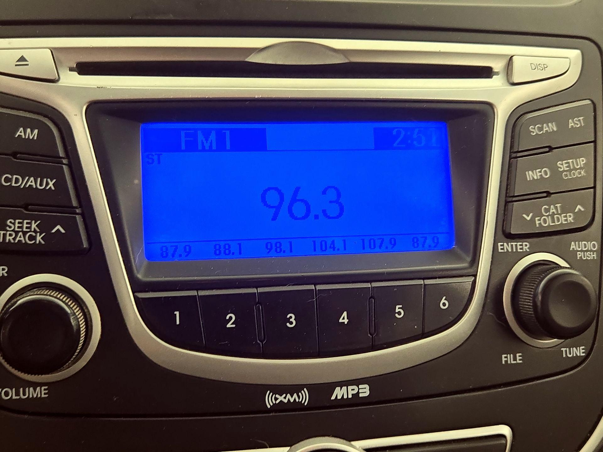 Thumbnail: 2013 Hyundai Accent - 14