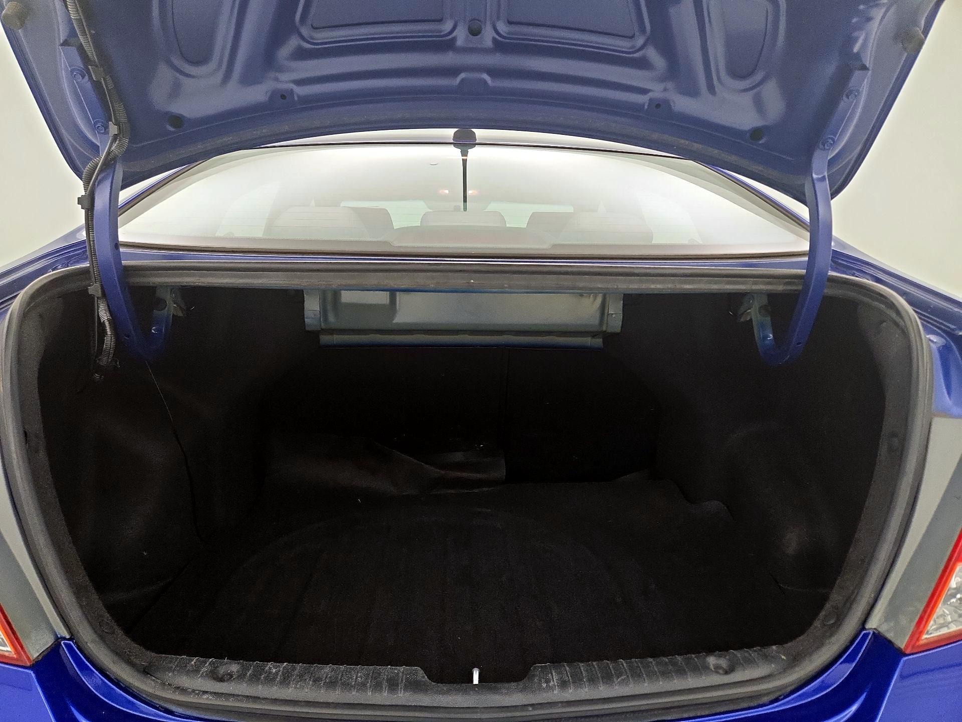 Thumbnail: 2013 Hyundai Accent - 19