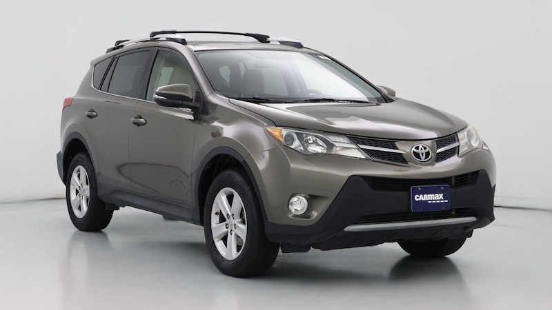 2014 Toyota RAV4 XLE Hero Image