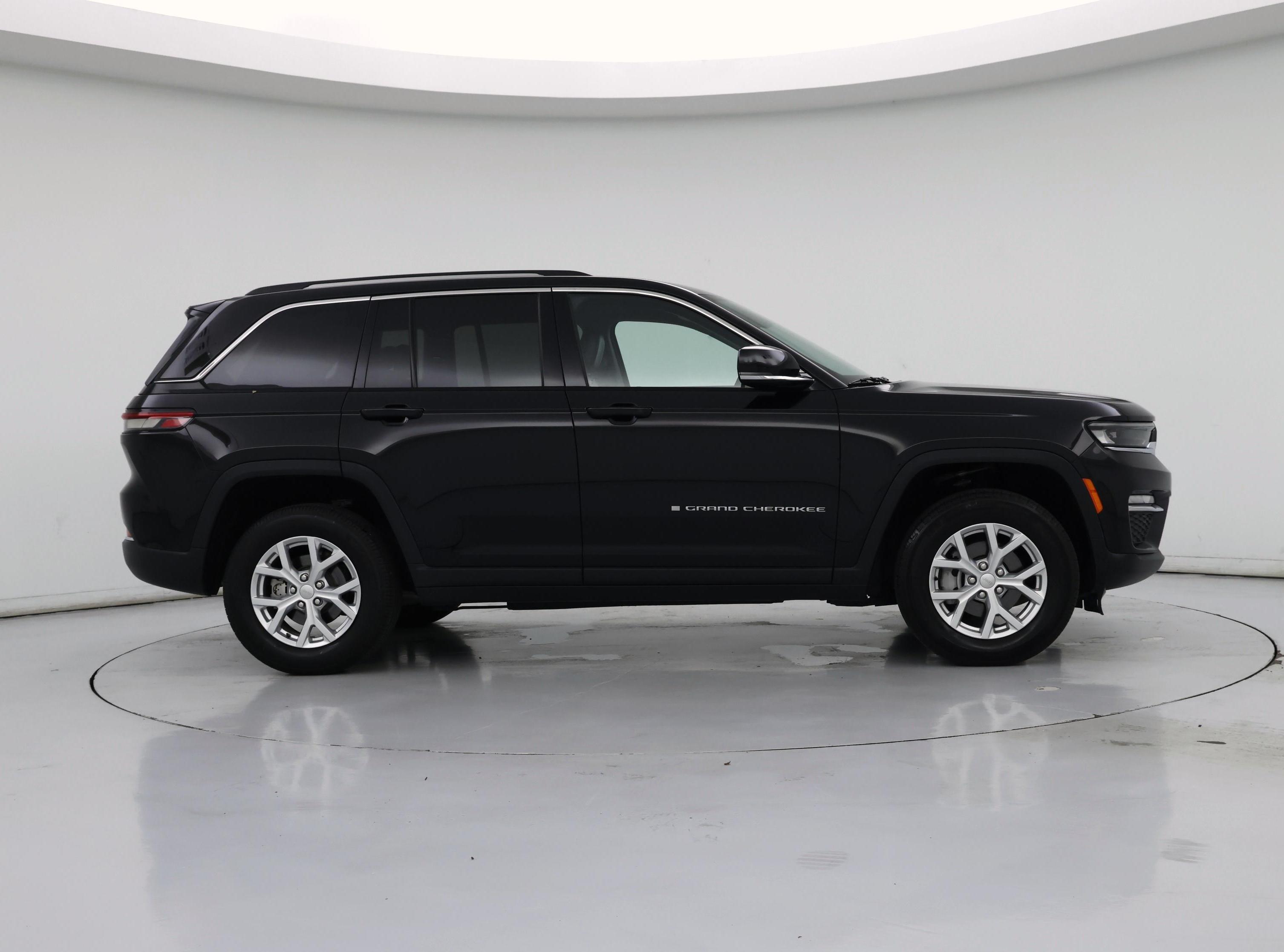Thumbnail: 2023 Jeep Grand Cherokee - 7