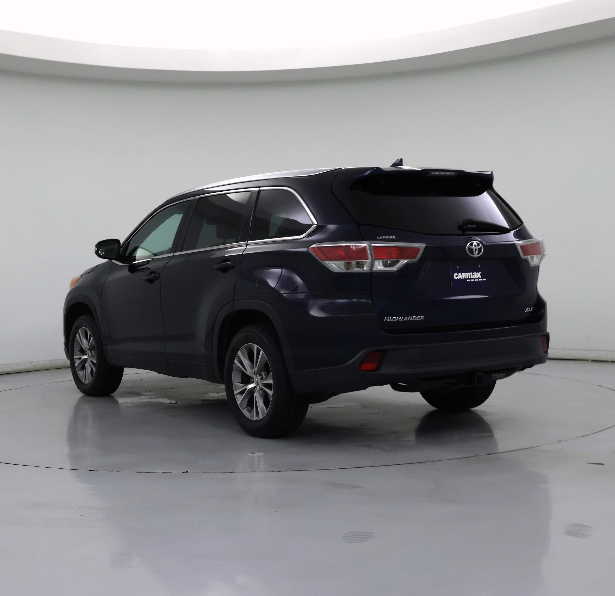 Thumbnail: 2014 Toyota Highlander - 2