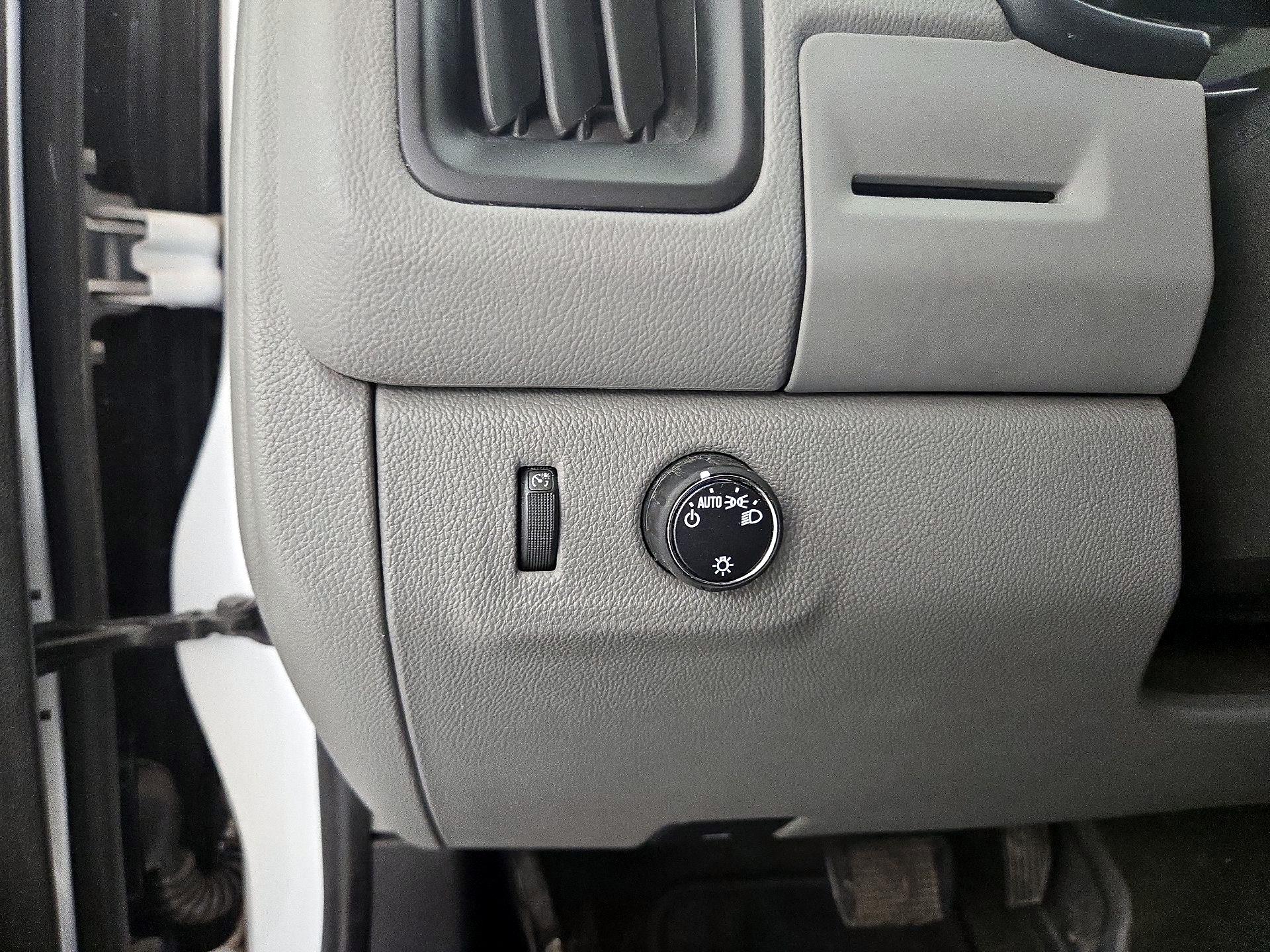 Thumbnail: 2015 GMC Canyon - 13