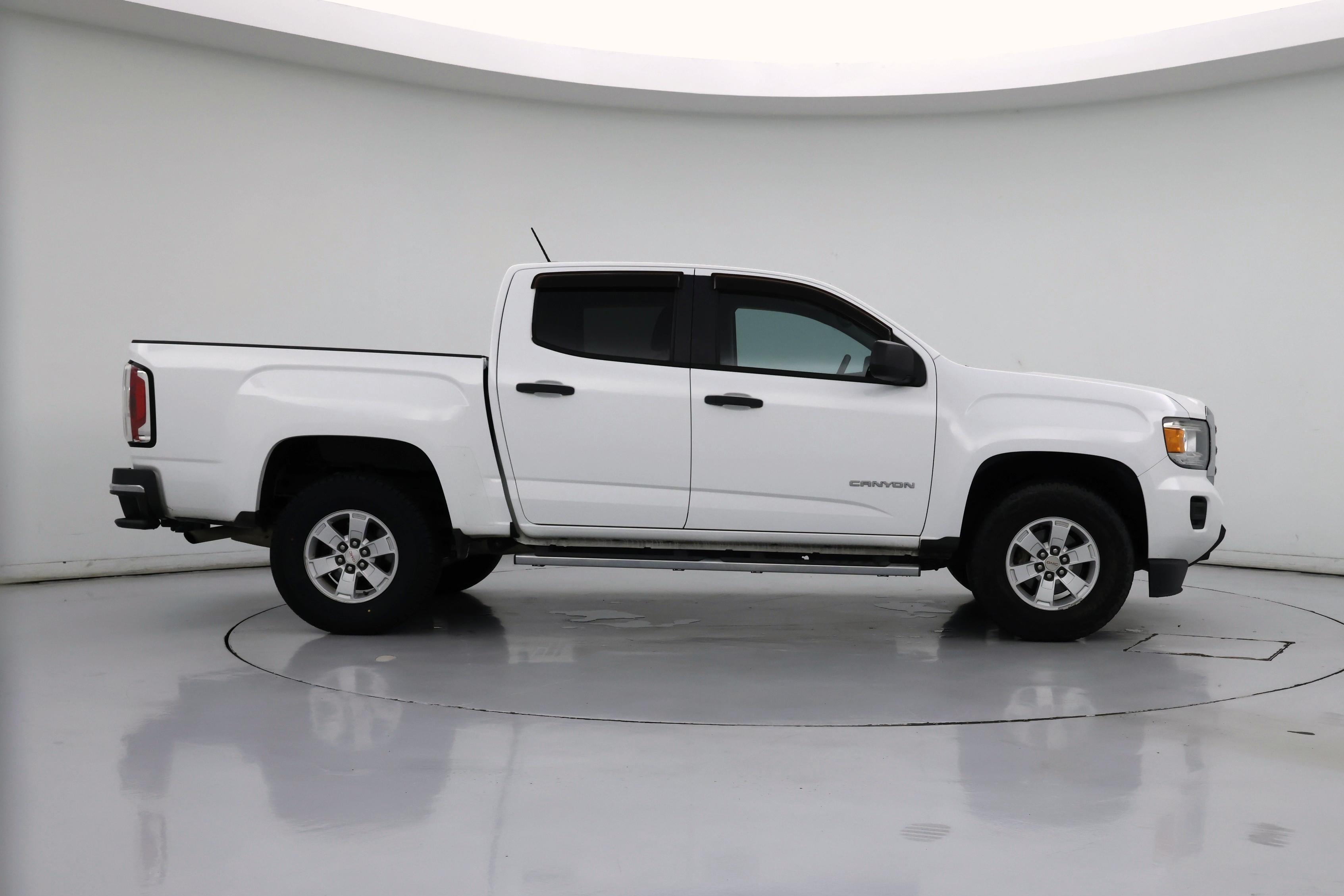 Thumbnail: 2015 GMC Canyon - 7